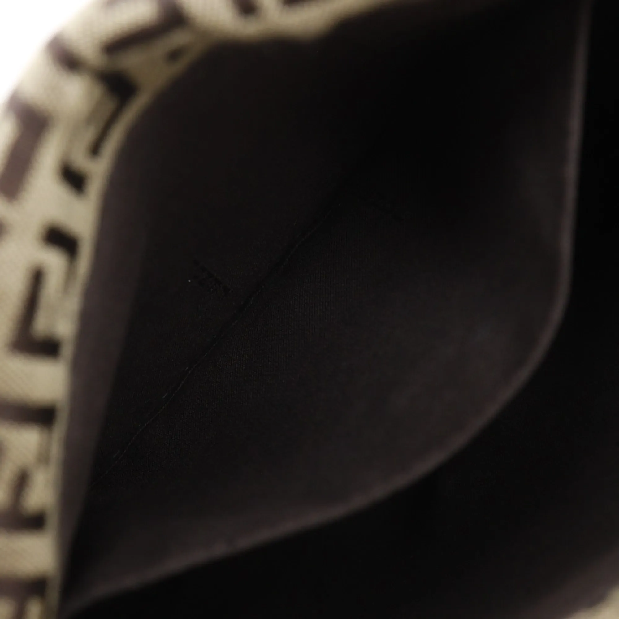 FENDI Brown Shoulder Bag