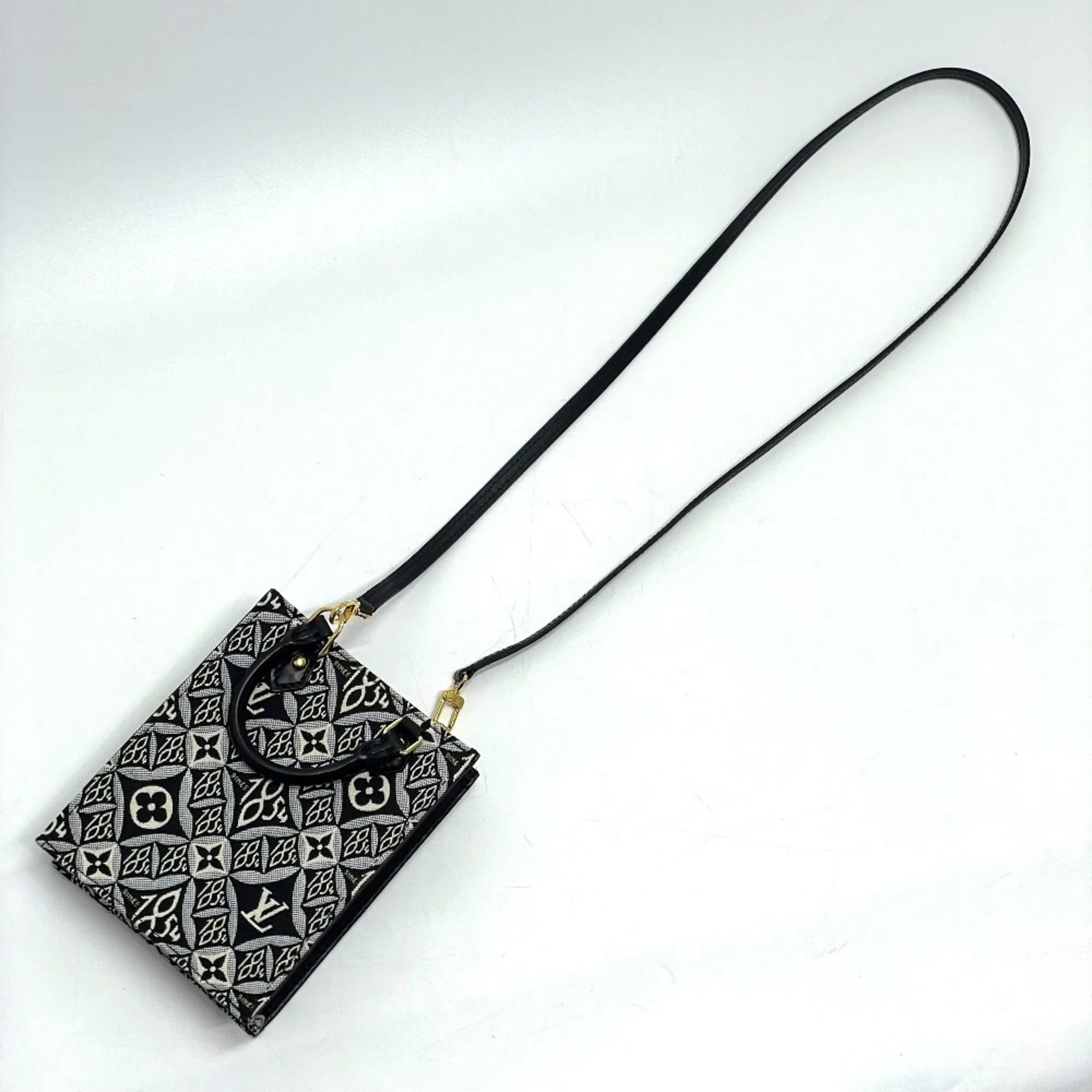 LOUIS VUITTON Black Monogram Bag