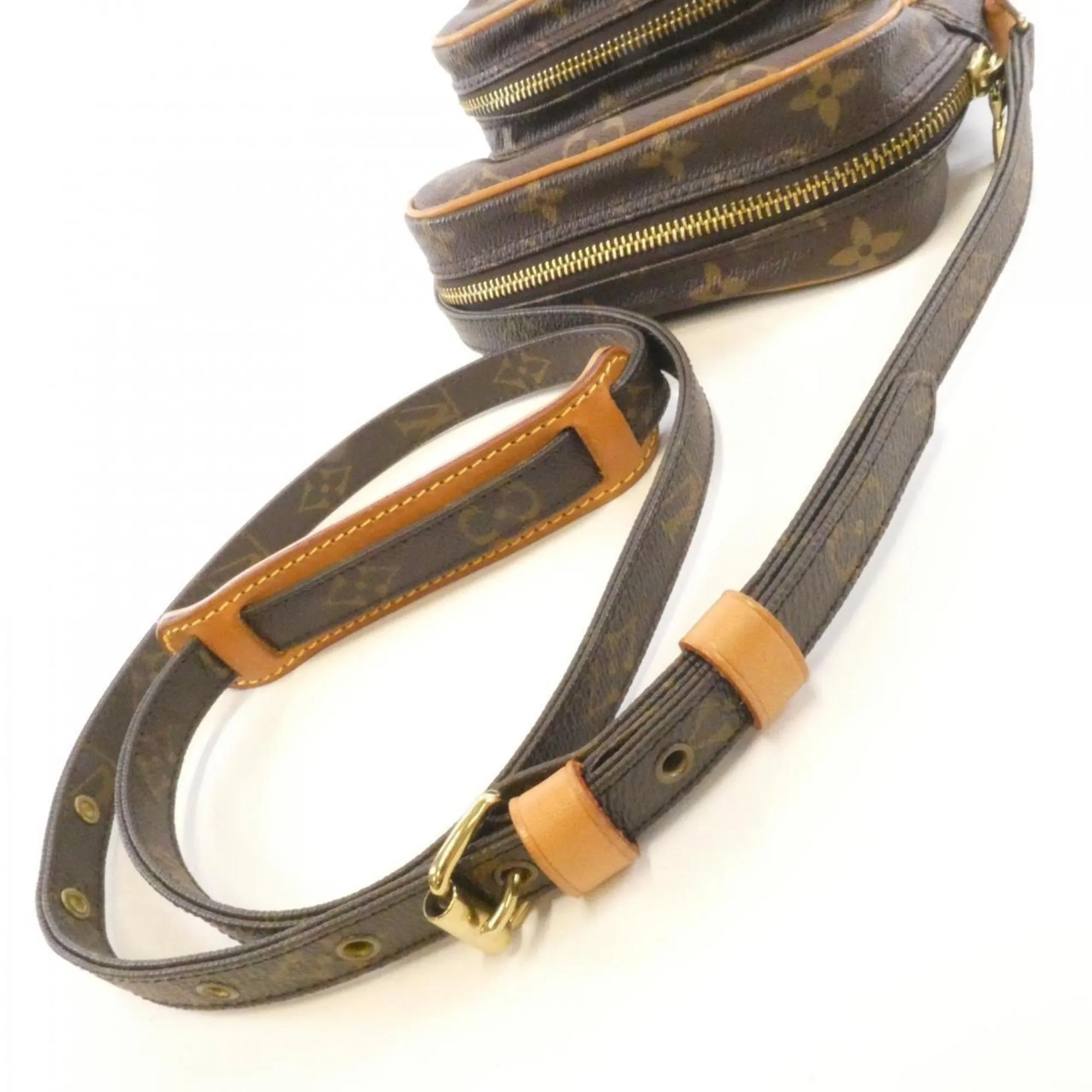 LOUIS VUITTON Brown Monogram Shoulder Bag