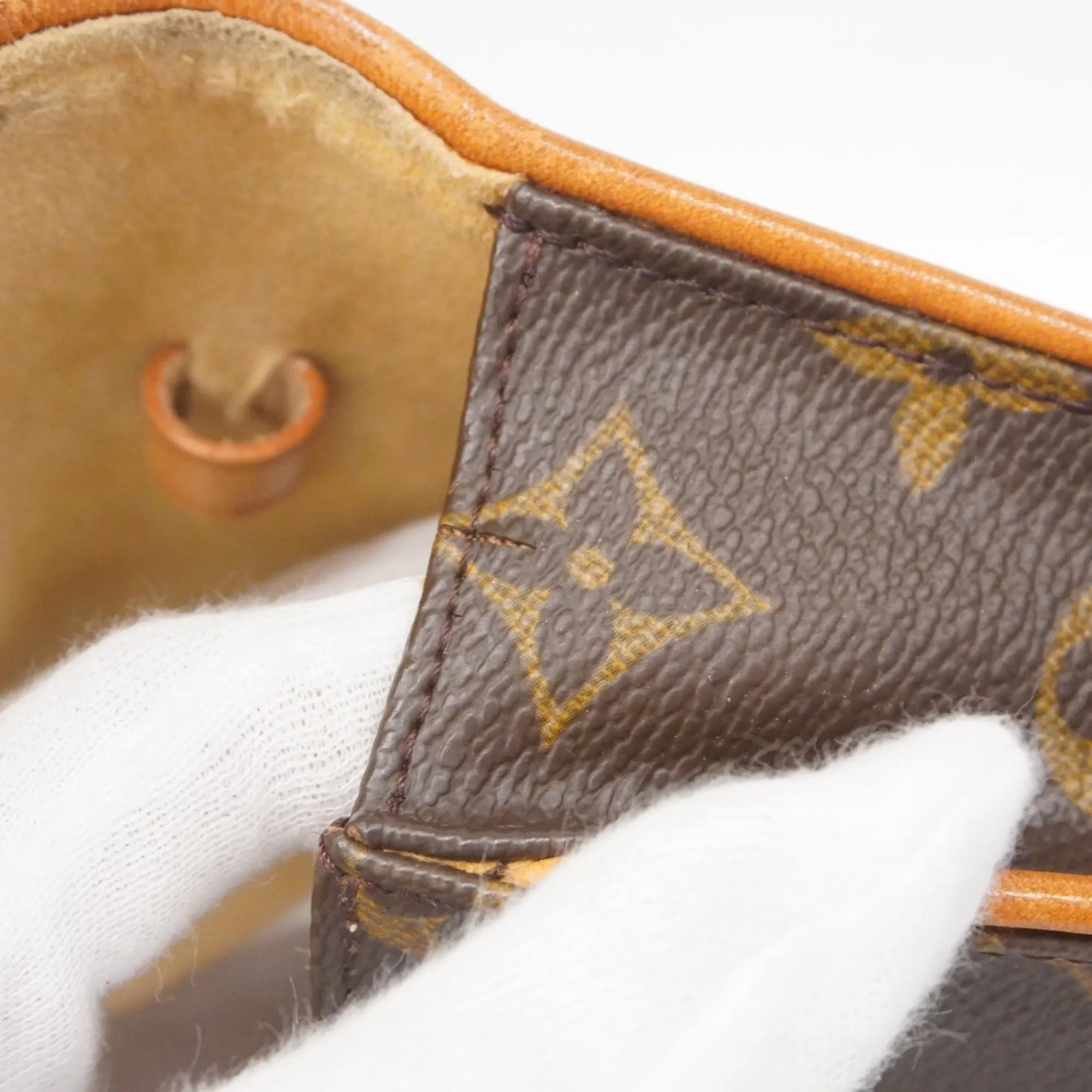 LOUIS VUITTON Brown Monogram Shoulder Bag
