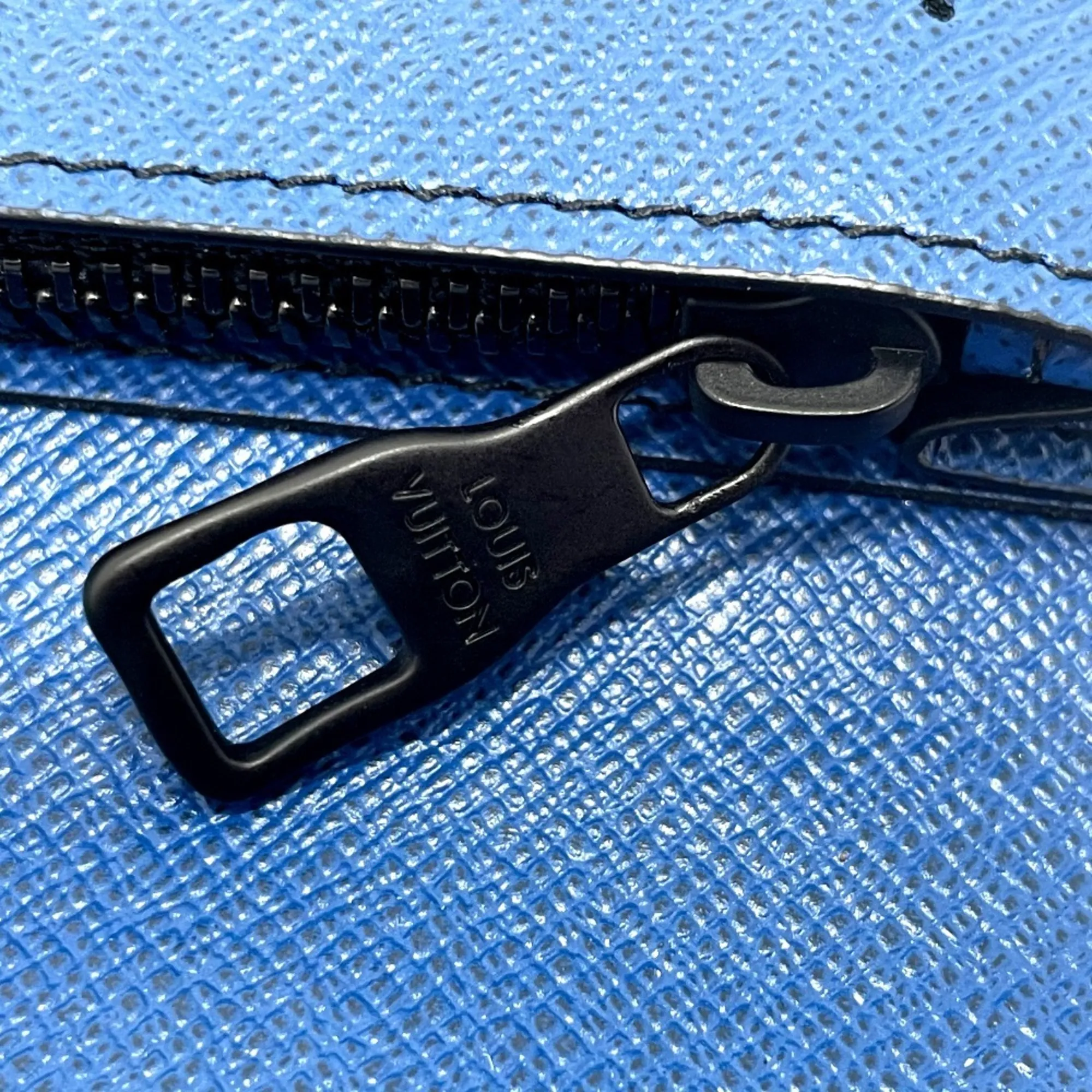 LOUIS VUITTON Red Leather Wallet