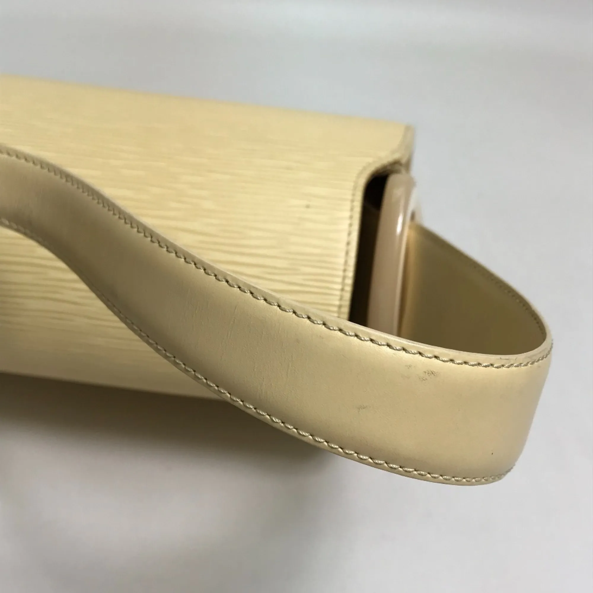 LOUIS VUITTON Yellow Leather Shoulder Bag