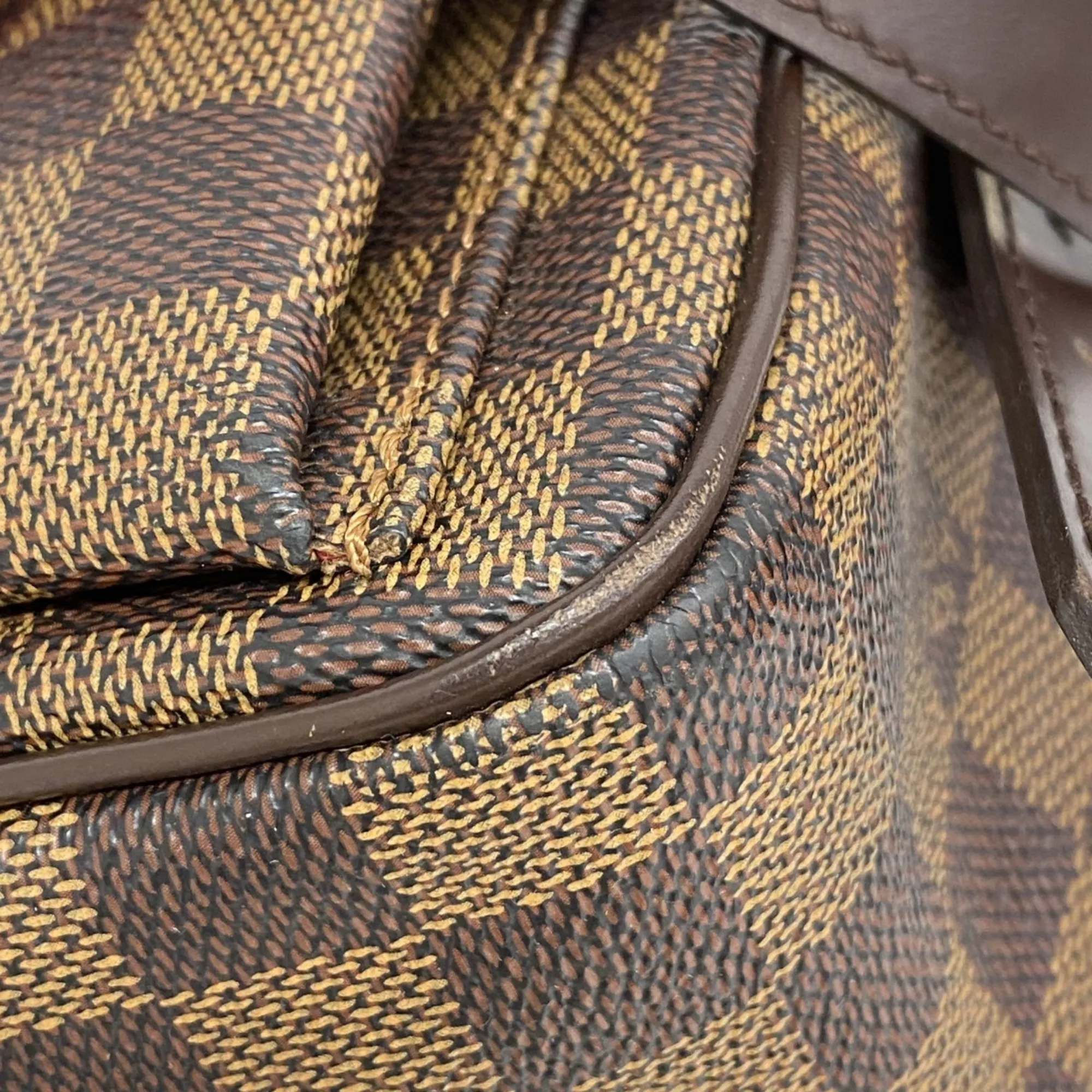 LOUIS VUITTON Brown Damier Shoulder Bag