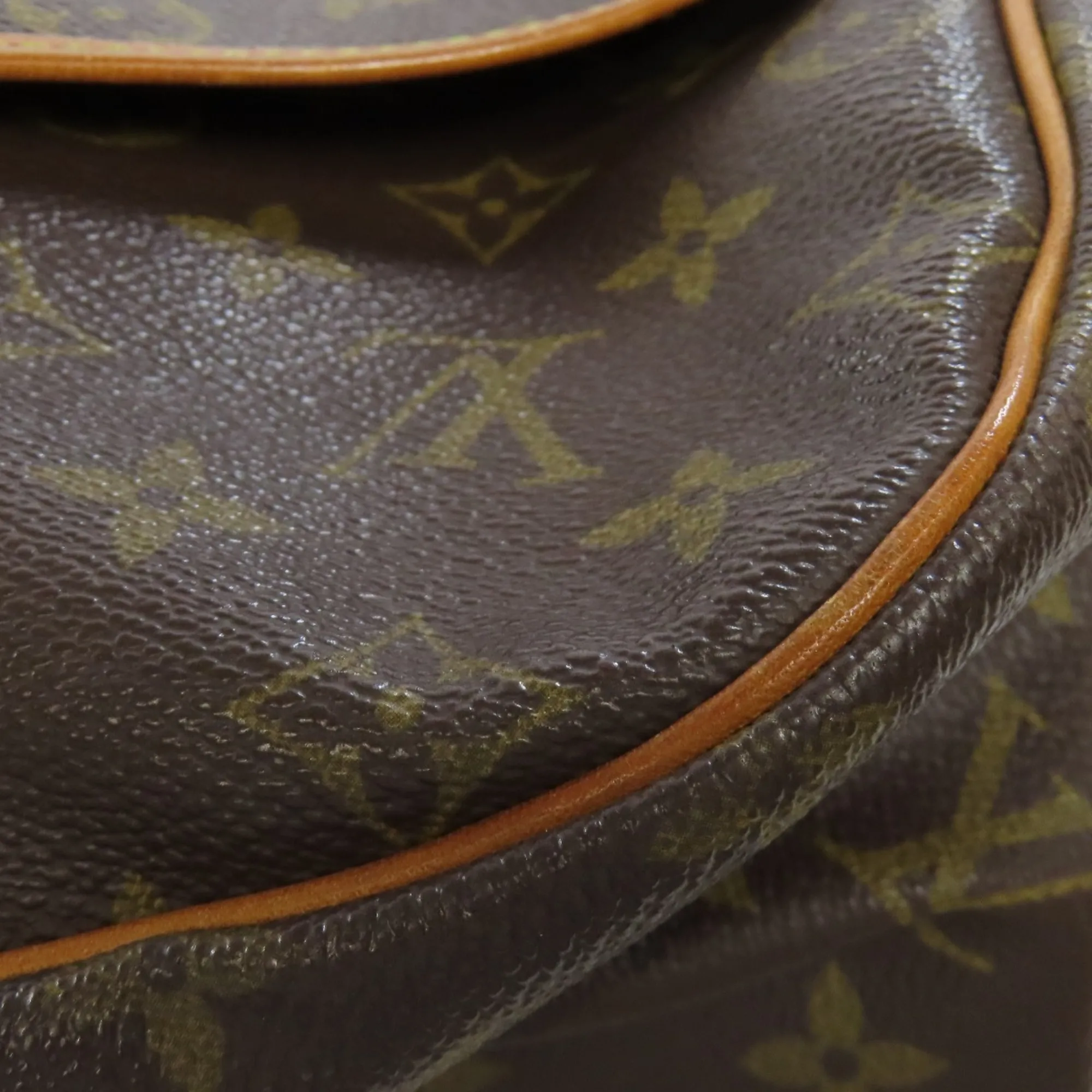 LOUIS VUITTON Brown Monogram Shoulder Bag