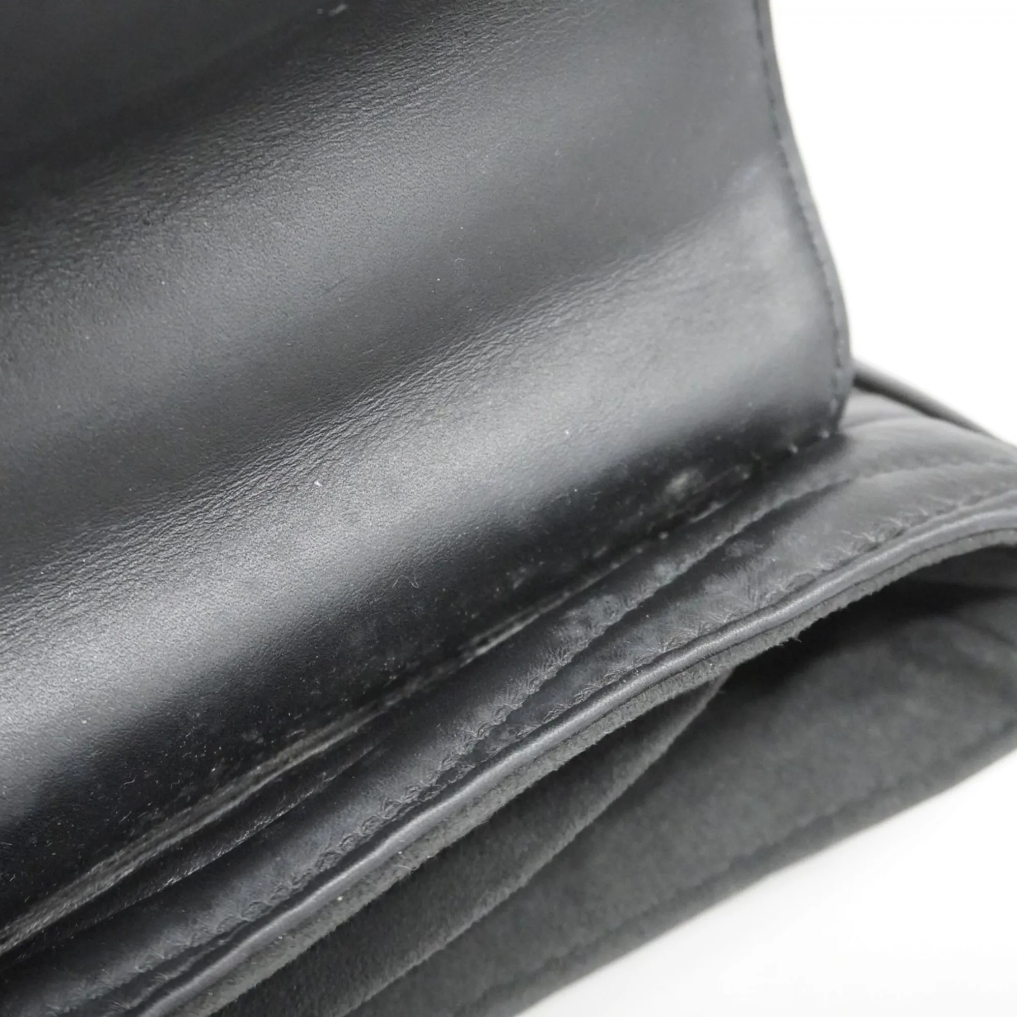 LOUIS VUITTON Black Shoulder Bag