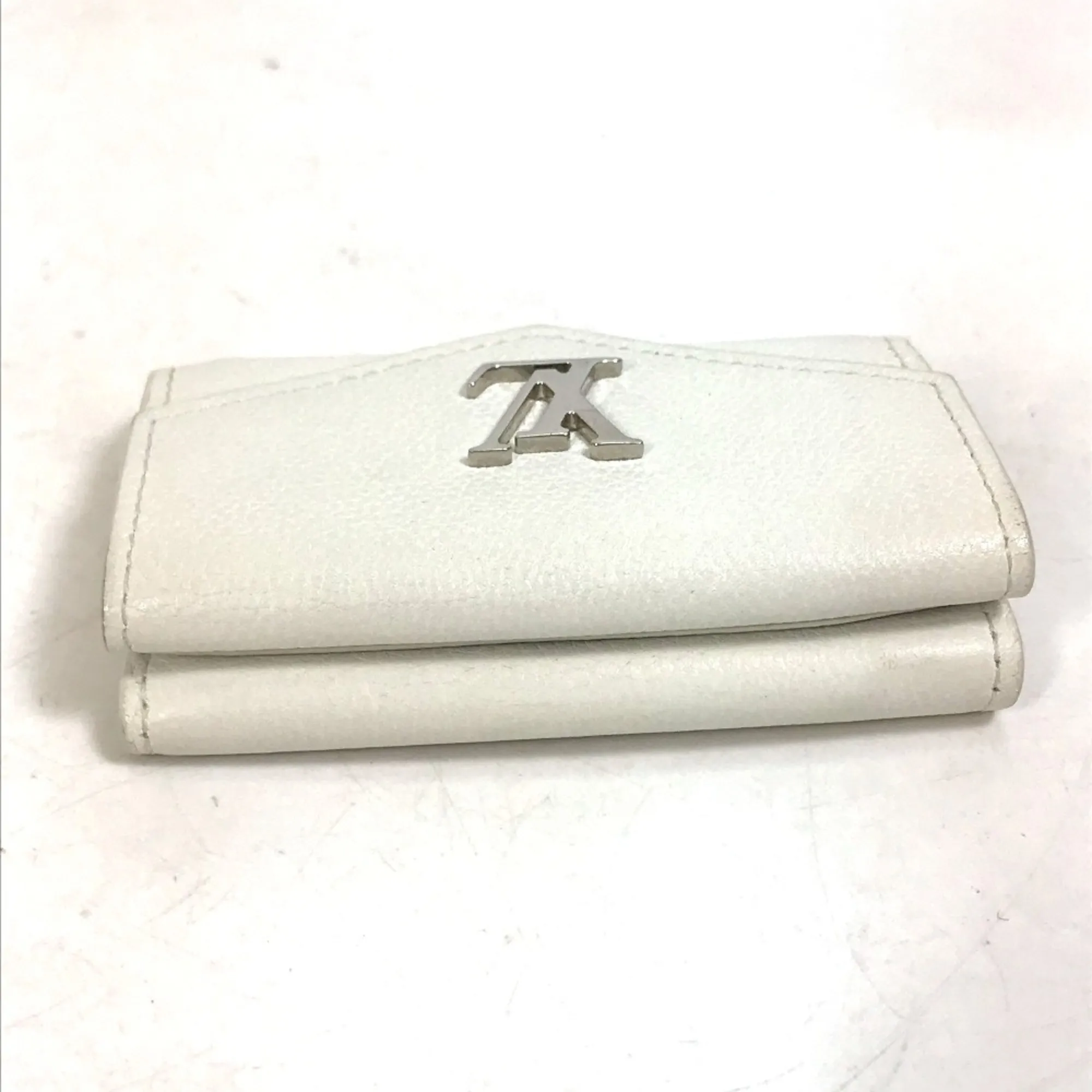 LOUIS VUITTON White Leather Wallet