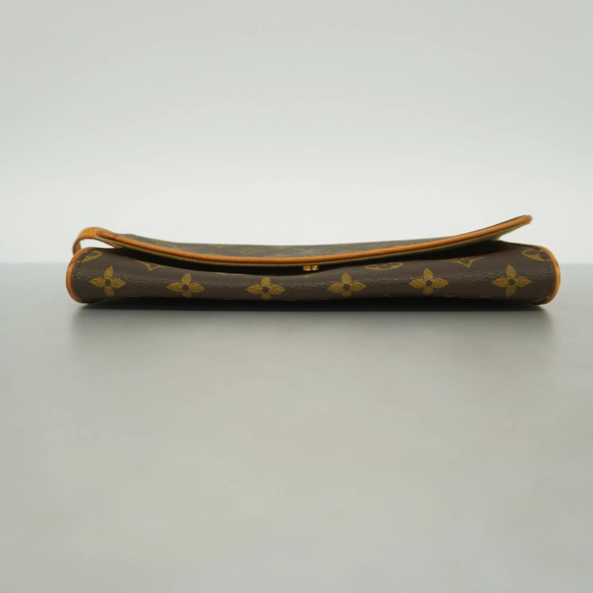 LOUIS VUITTON Brown Monogram Shoulder Bag