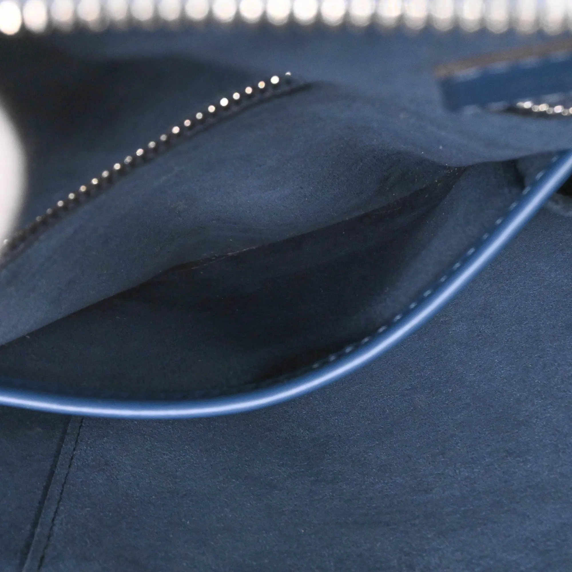 LOUIS VUITTON Blue Leather Bag