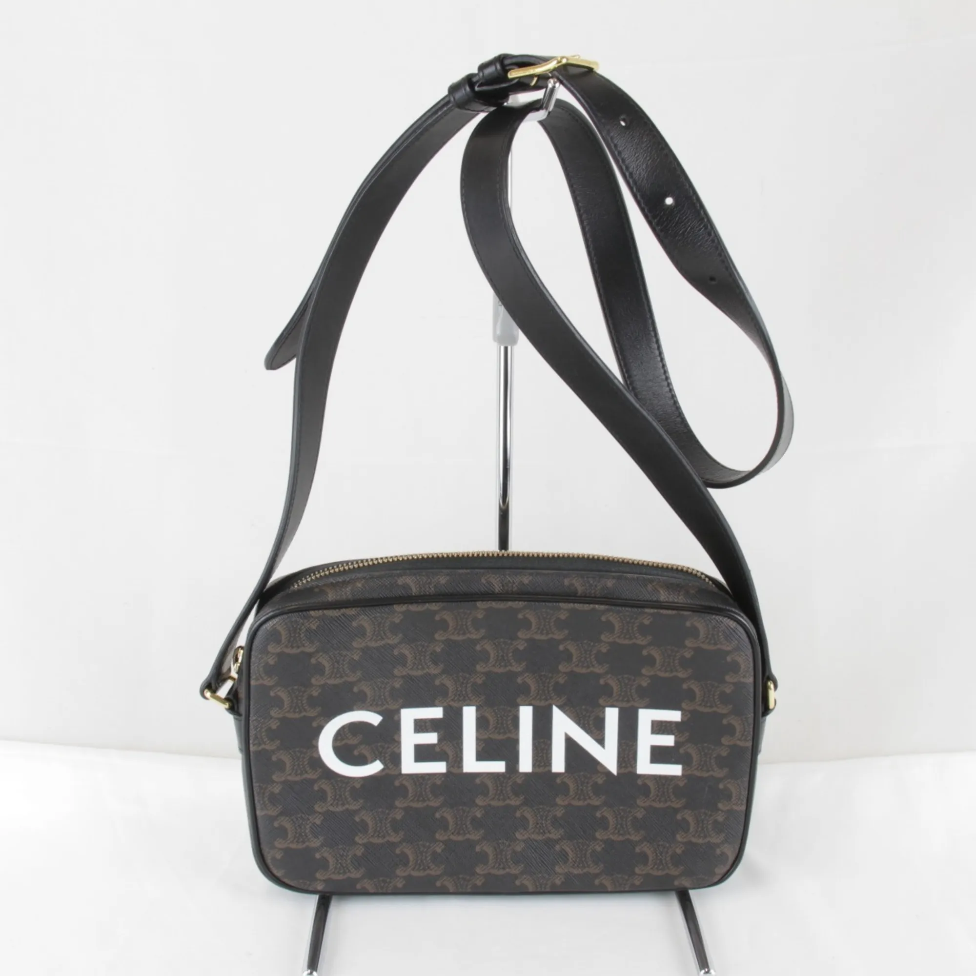 CELINE Brown Shoulder Bag
