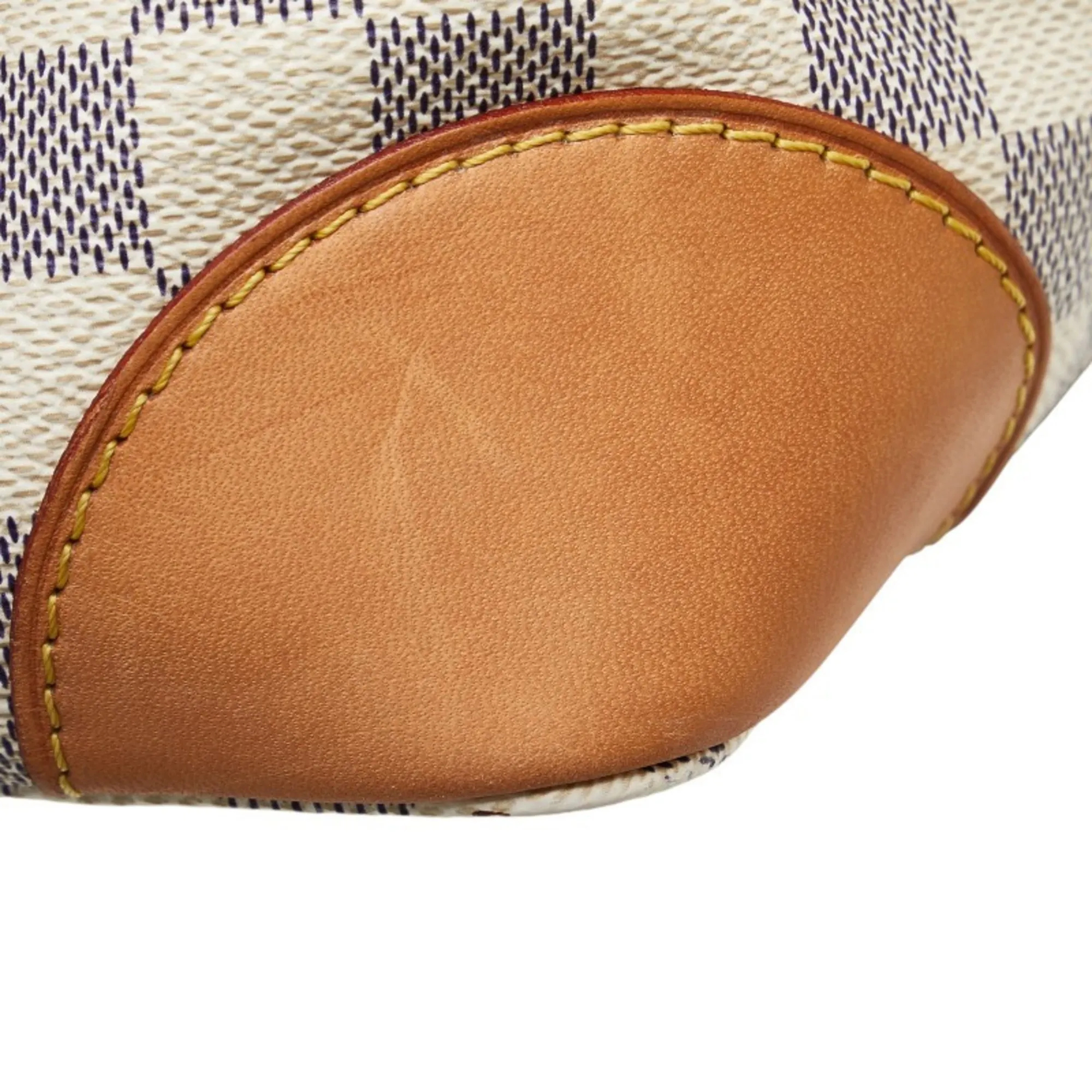 LOUIS VUITTON White Damier Leather Bag