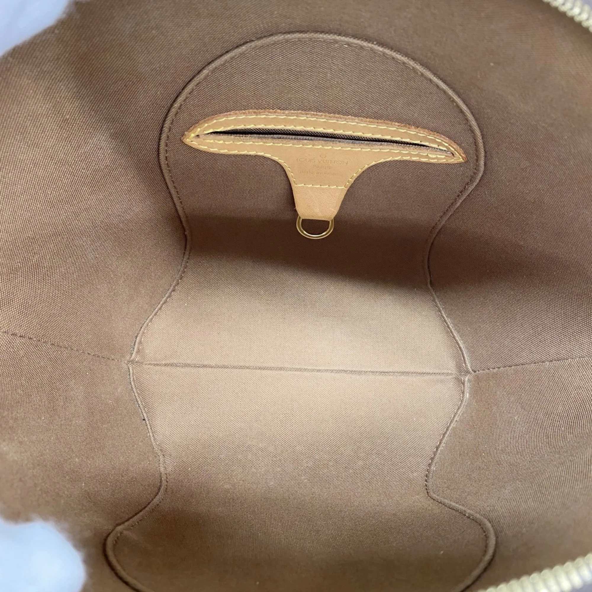 LOUIS VUITTON Brown Monogram Bag