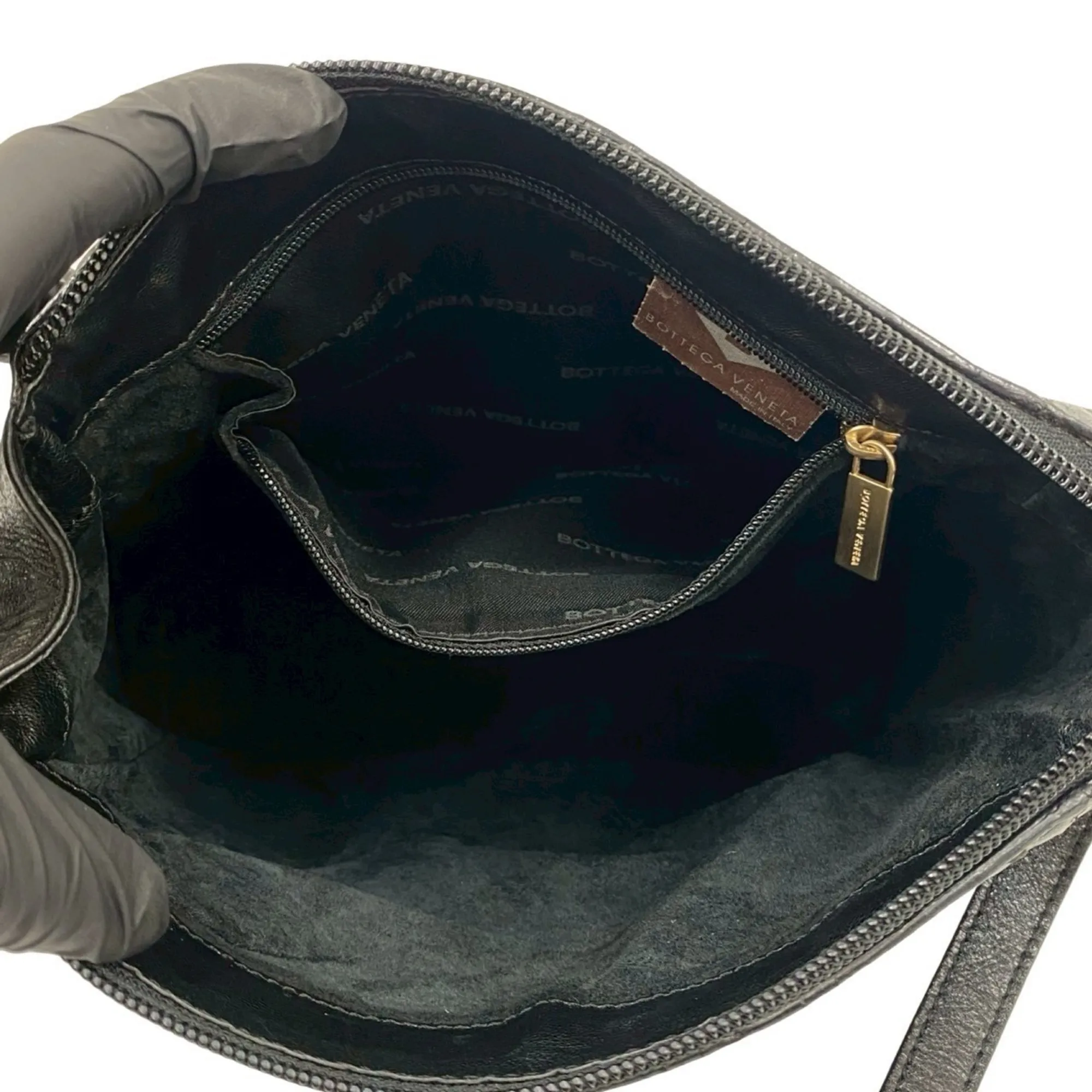 BOTTEGA VENETA Black Leather Intrecciato Shoulder Bag