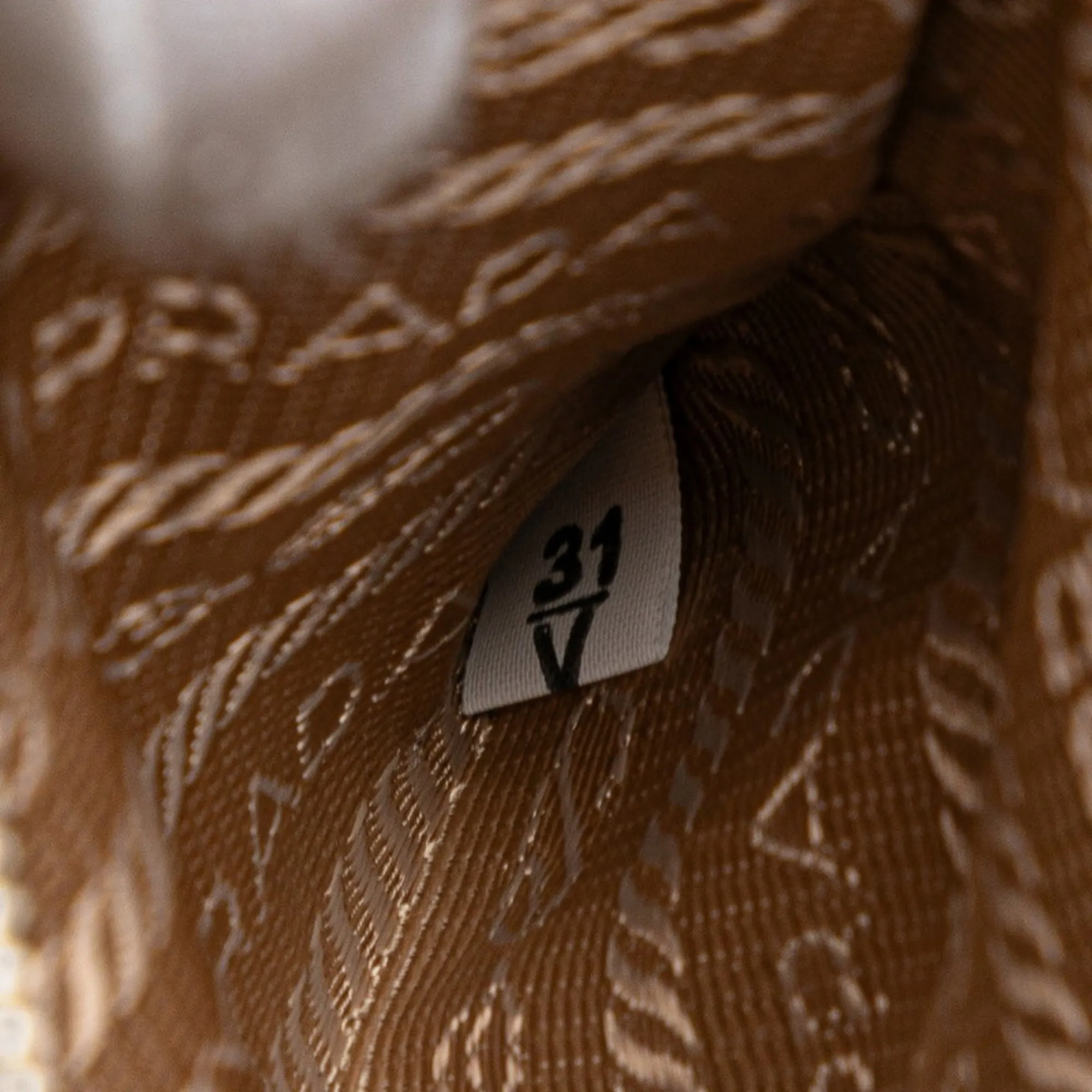 PRADA Cream Leather Shoulder Bag