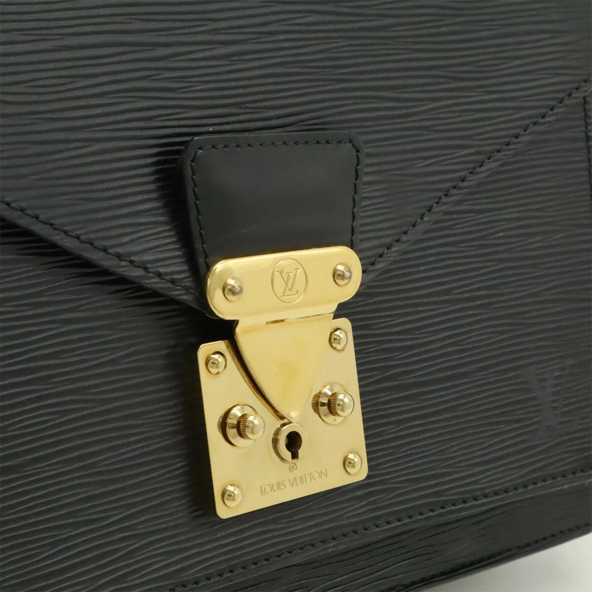 LOUIS VUITTON Black Bag