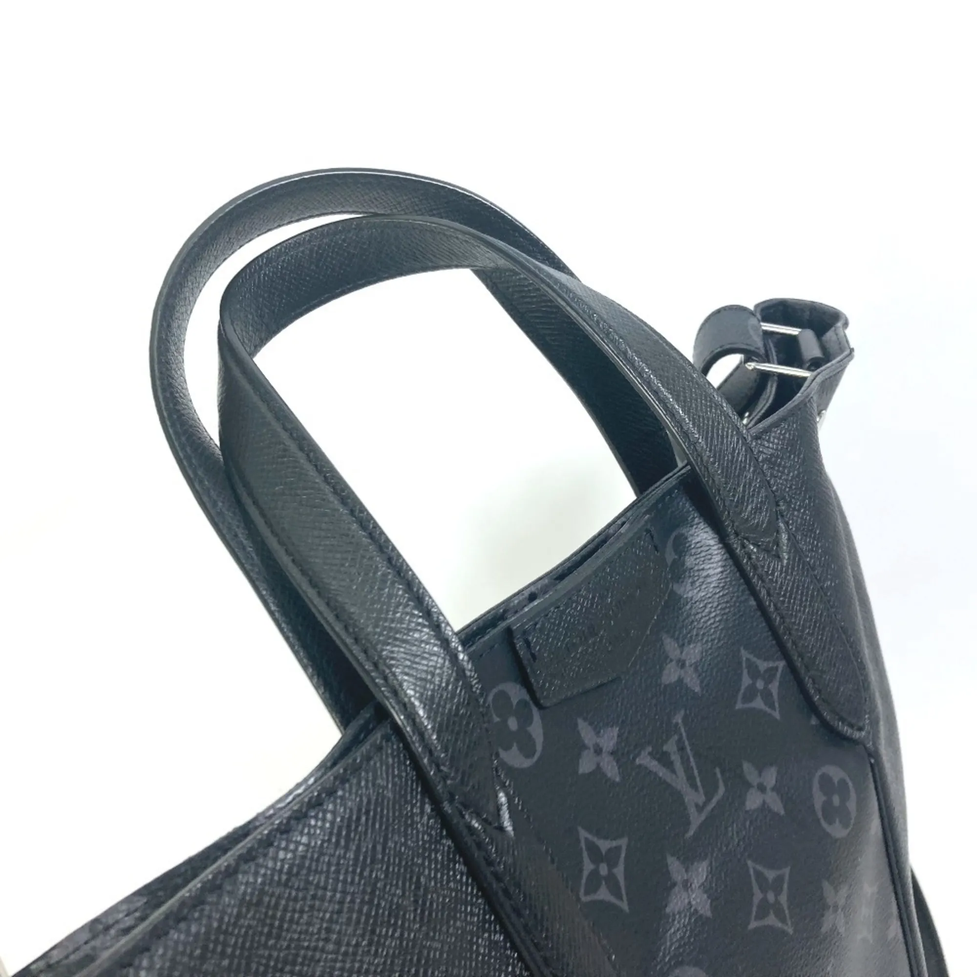 LOUIS VUITTON Black Monogram Leather Shoulder Bag