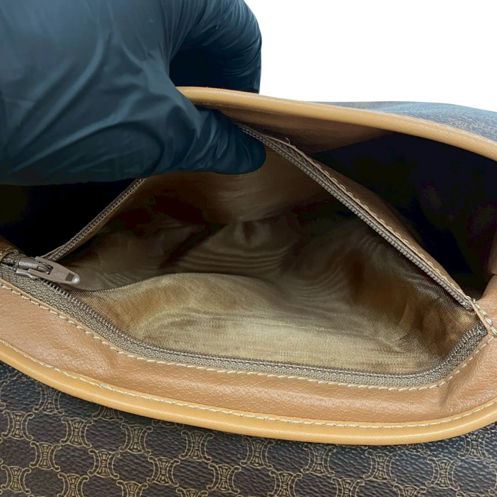 CELINE Brown Leather Shoulder Bag