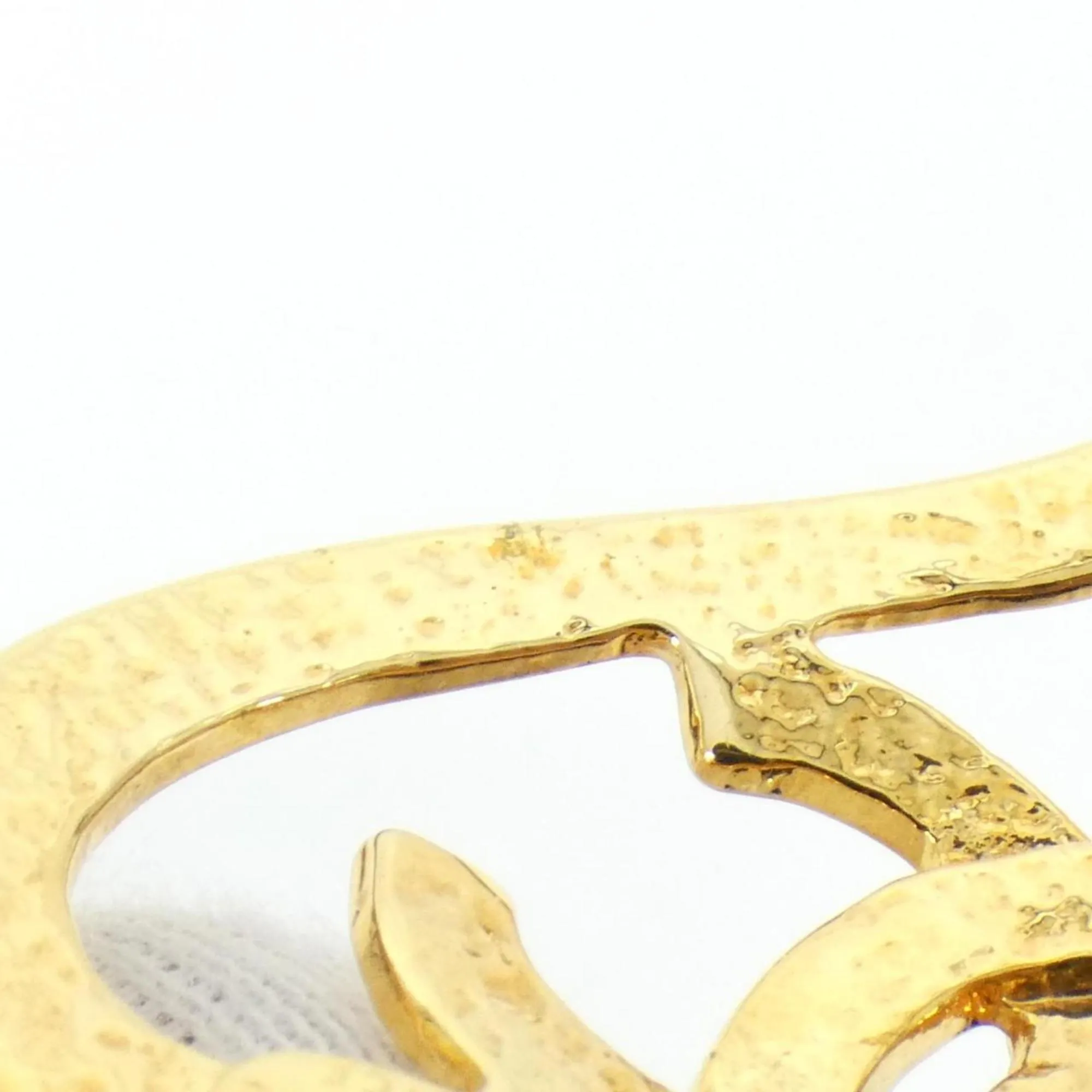 CHANEL Gold Necklace