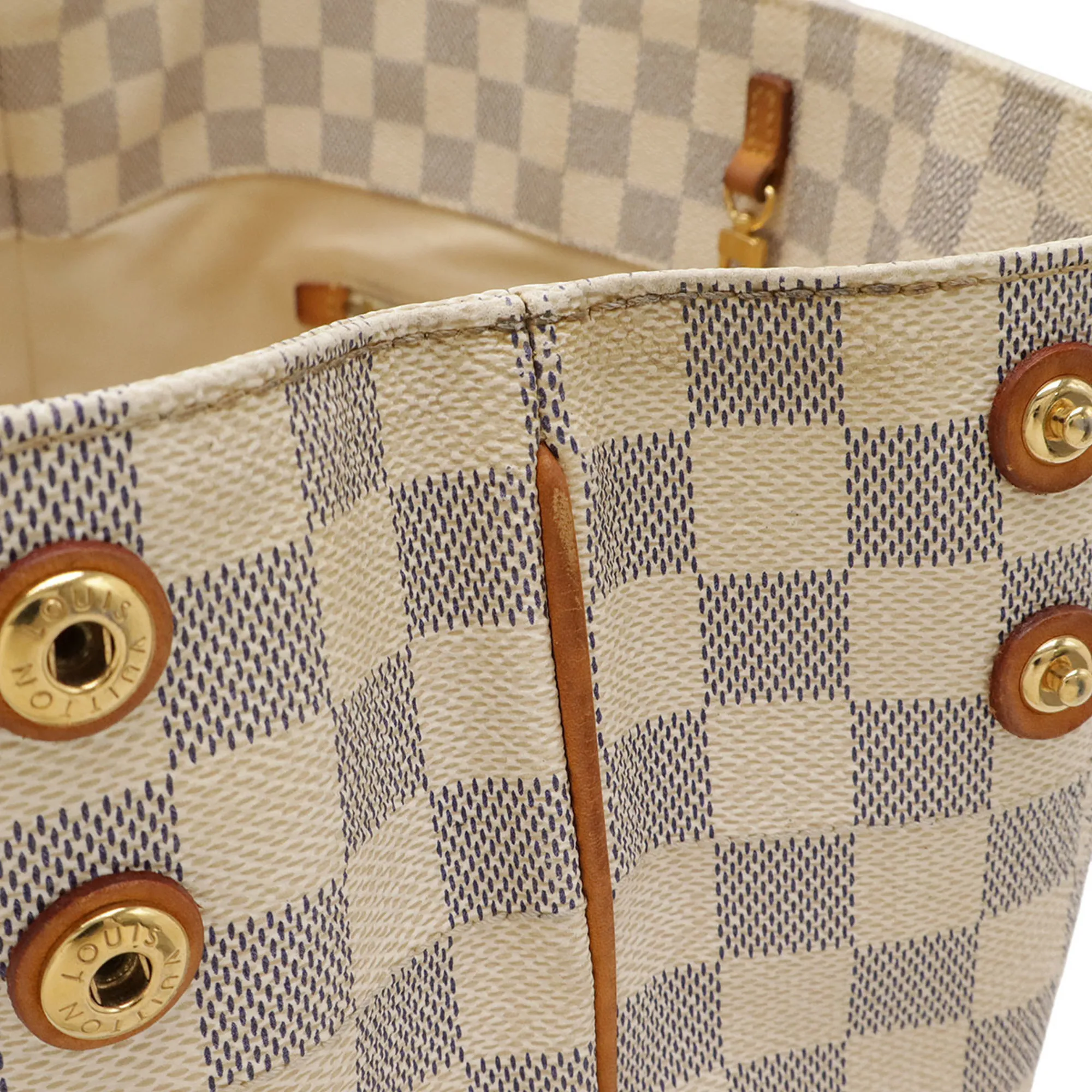 LOUIS VUITTON White Damier Shoulder Bag