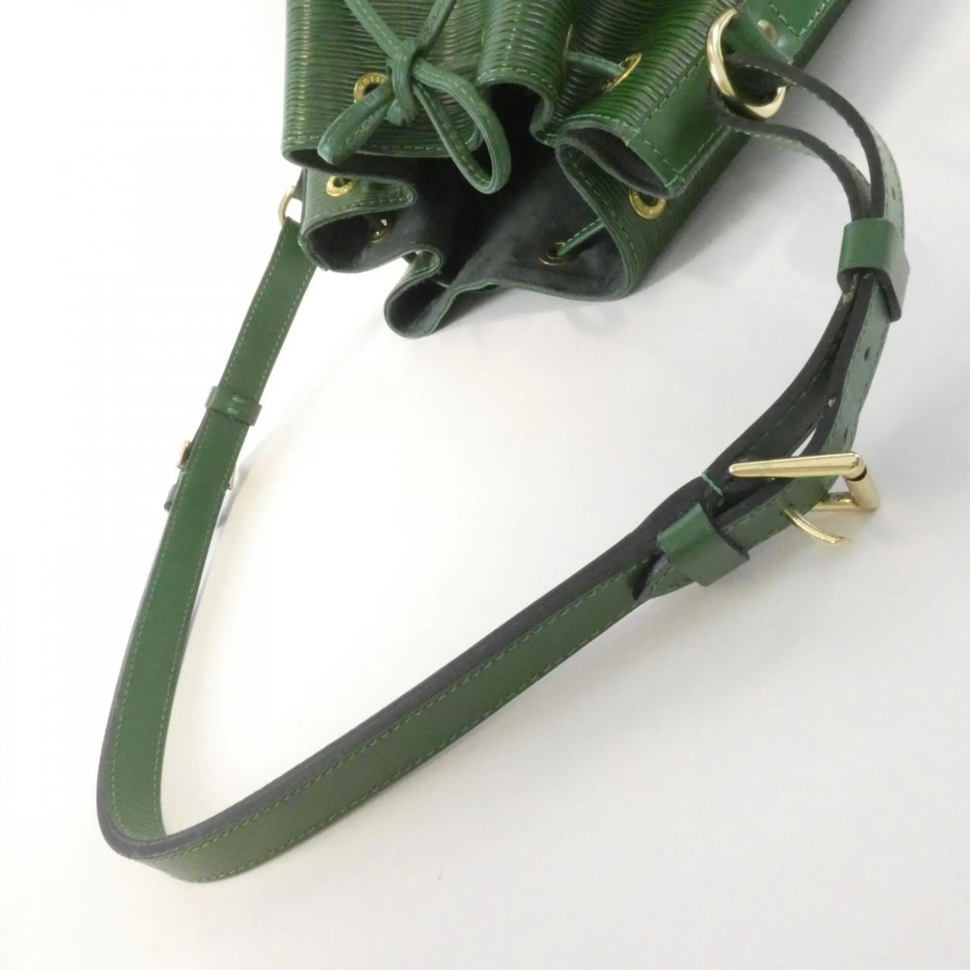 LOUIS VUITTON Green Shoulder Bag