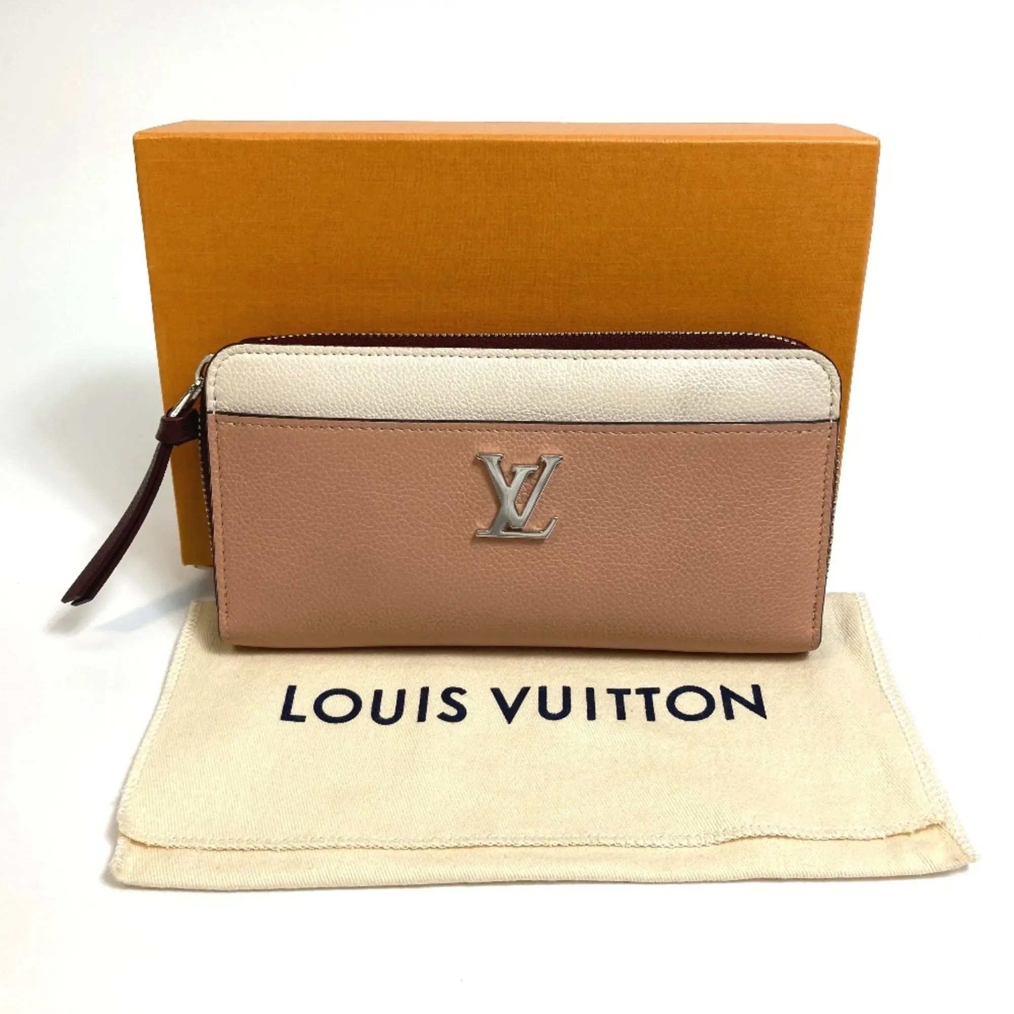 LOUIS VUITTON Cream Leather Wallet
