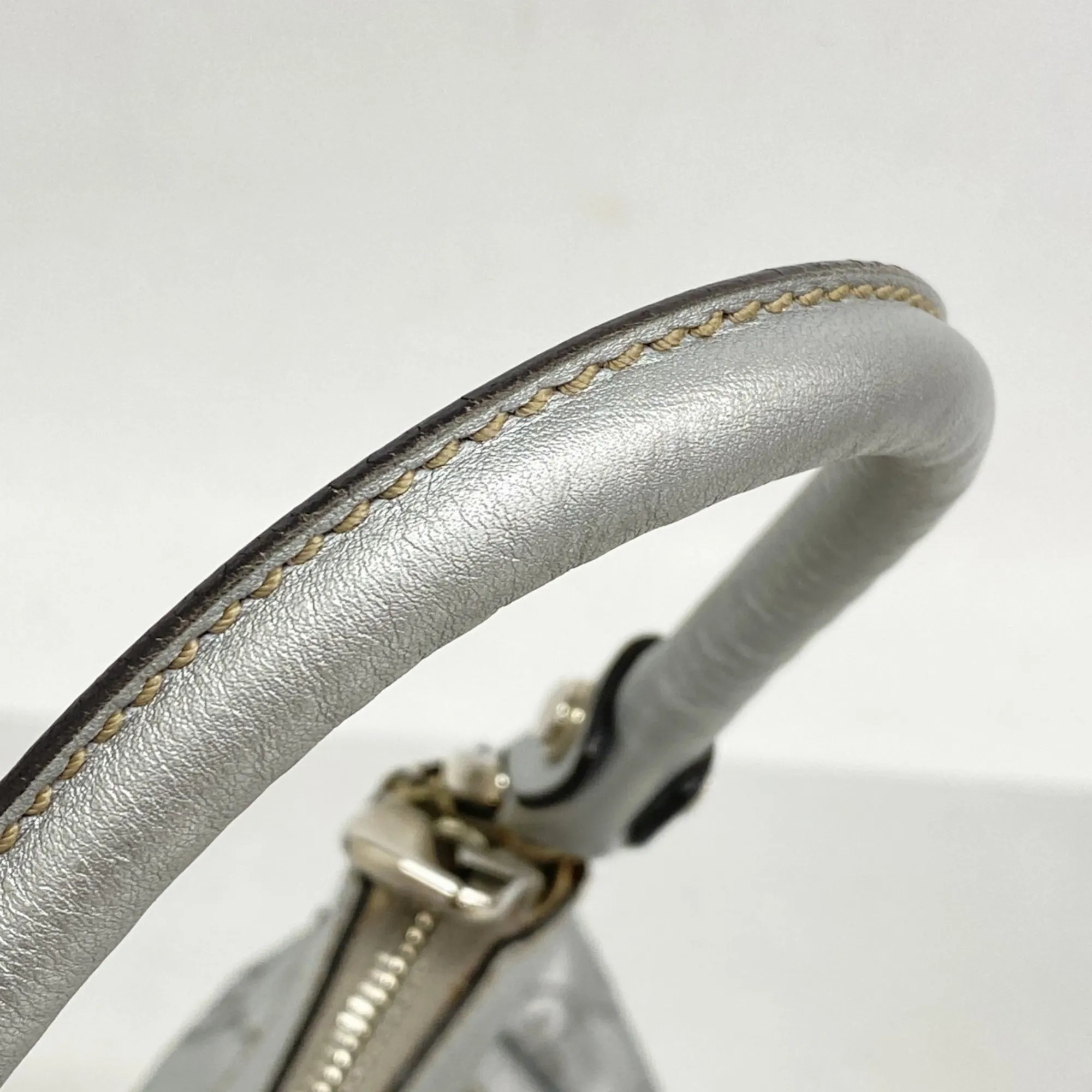 GUCCI Silver Leather Bag