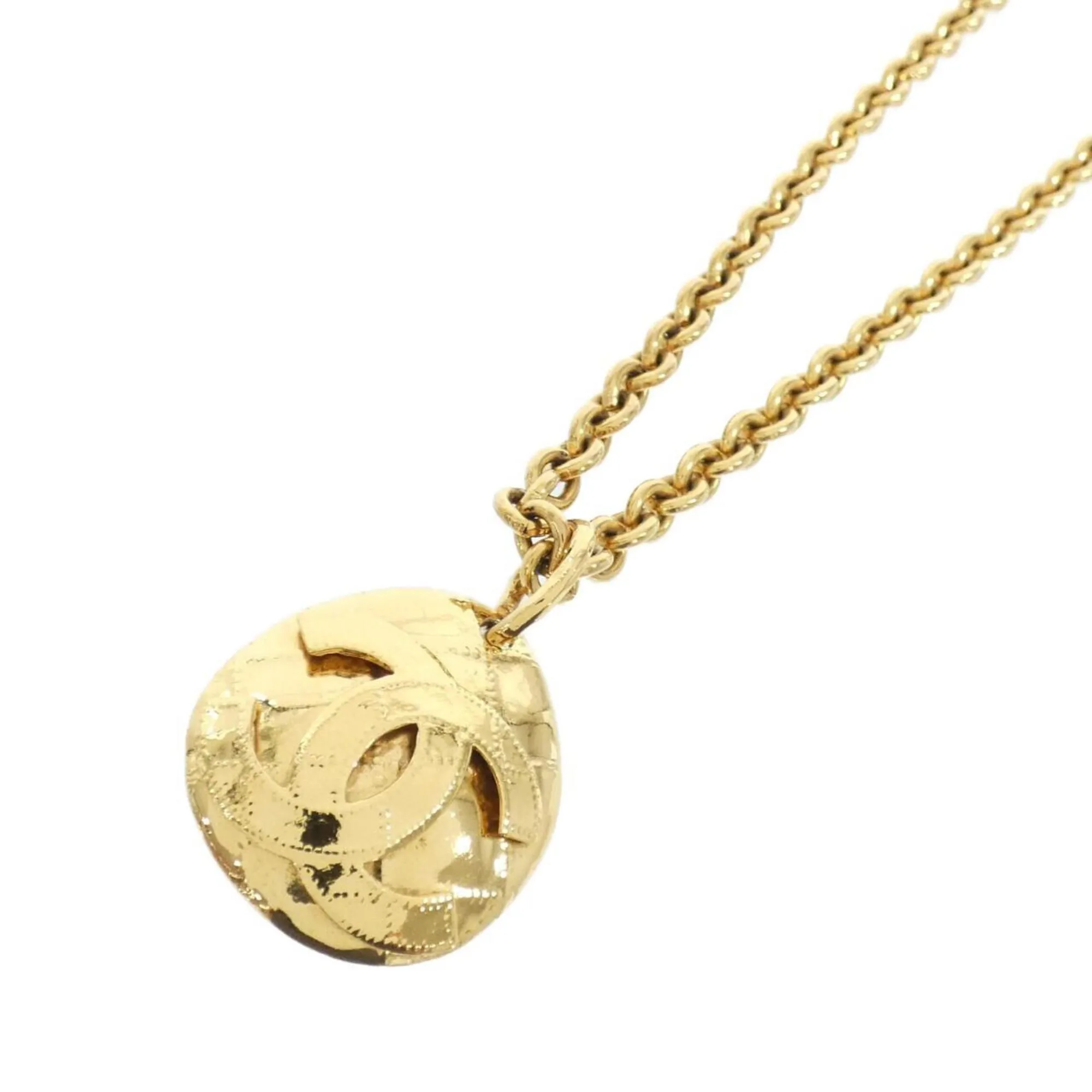 CHANEL Gold Necklace