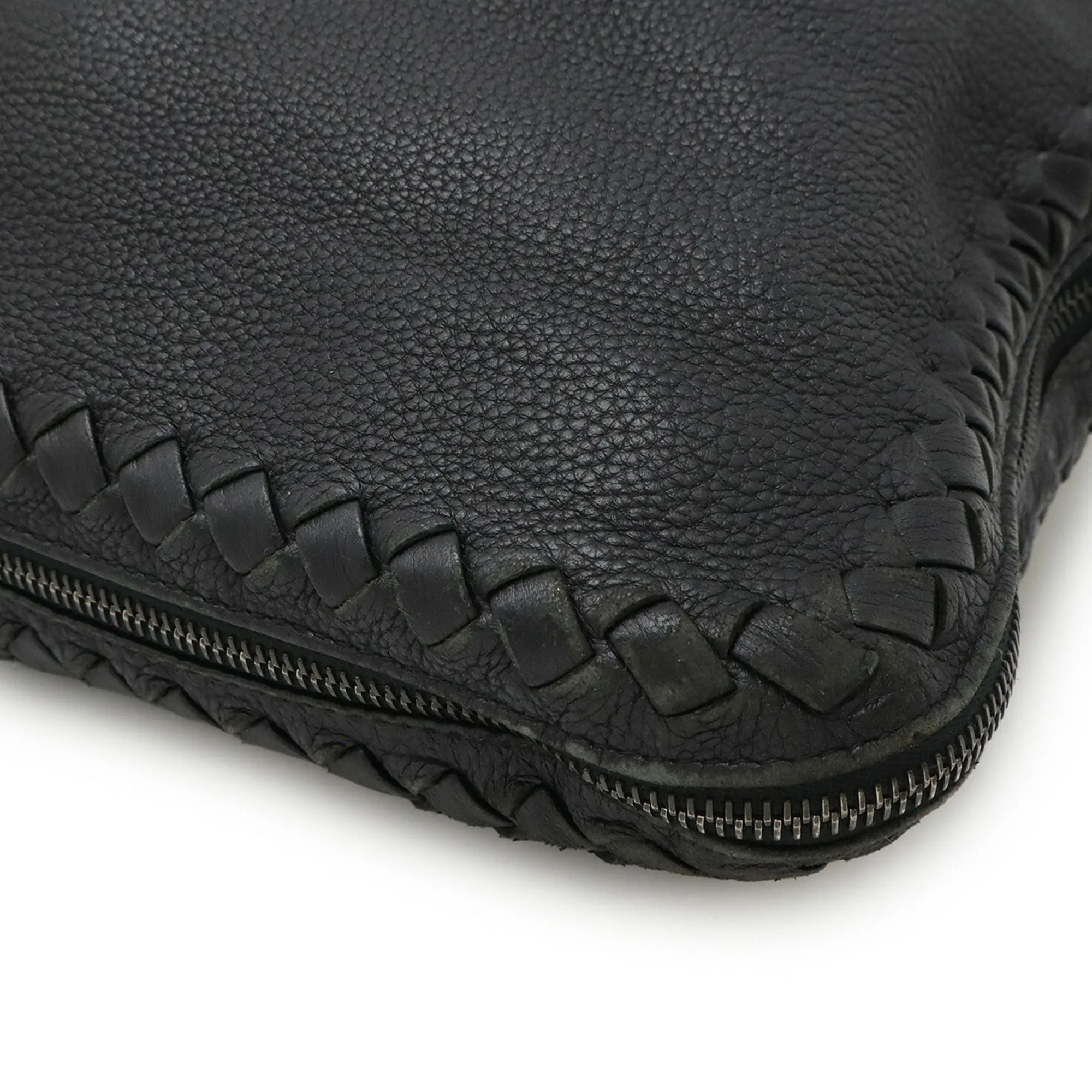 BOTTEGA VENETA Black Leather Intrecciato Shoulder Bag