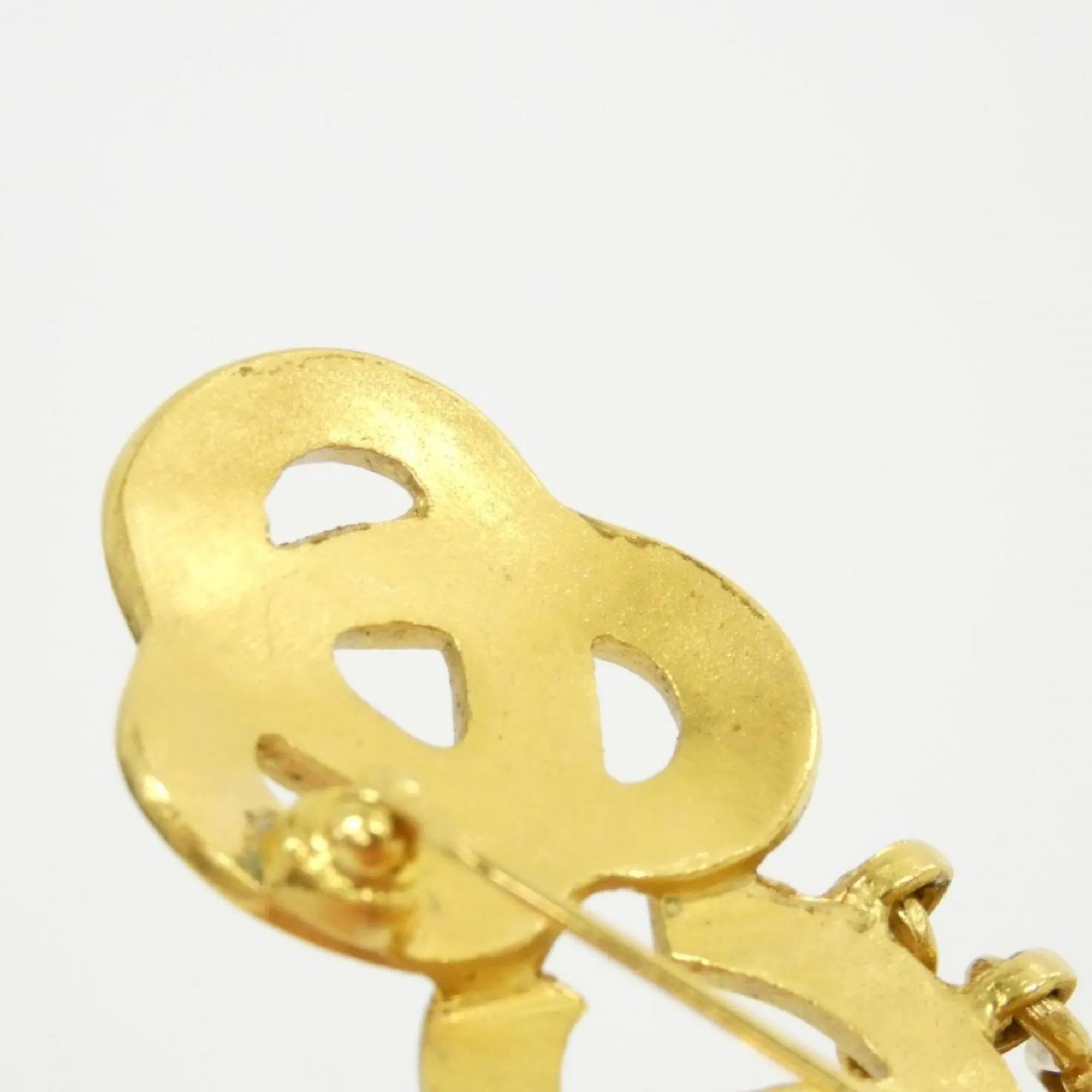 CHANEL Gold Brooch