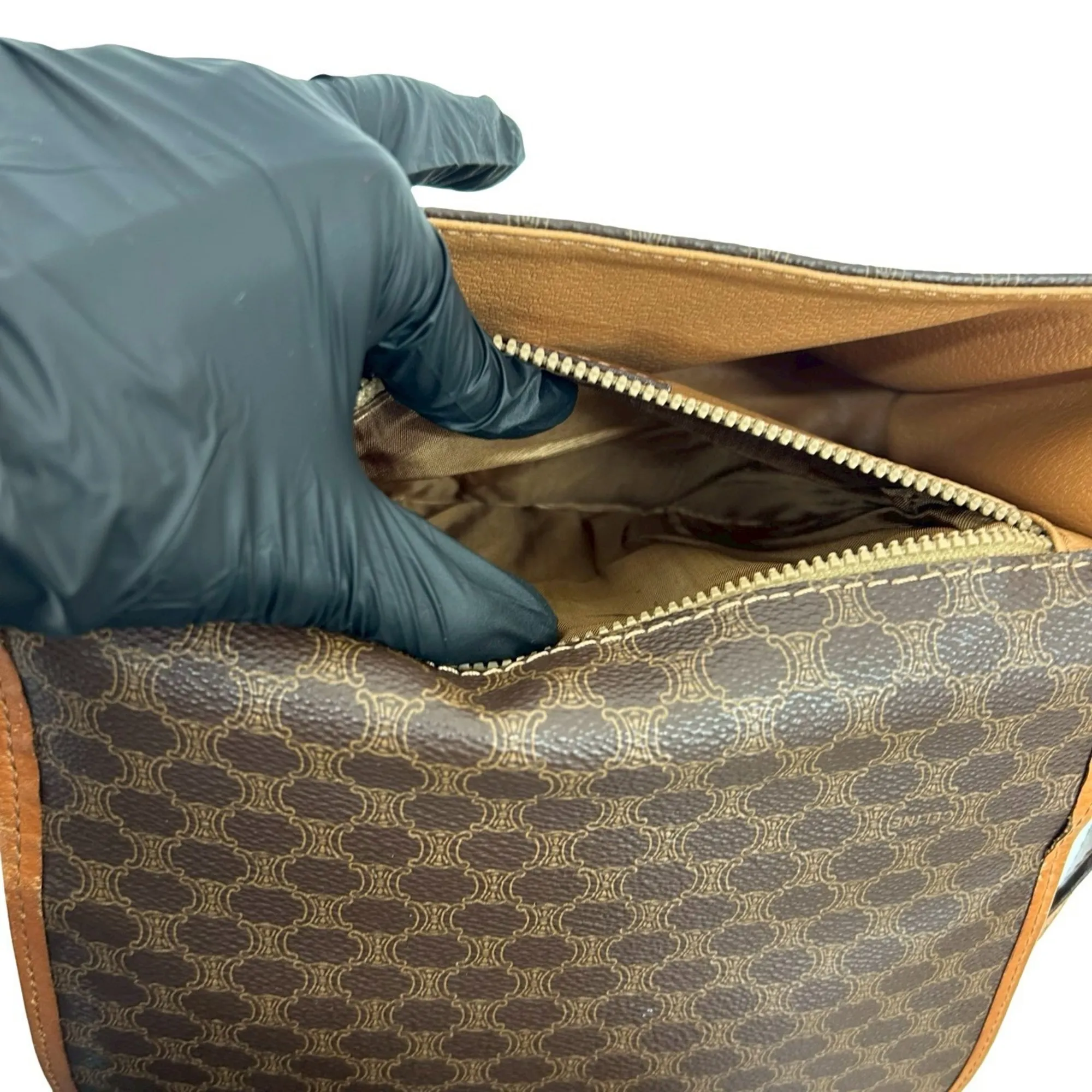 CELINE Brown Leather Shoulder Bag