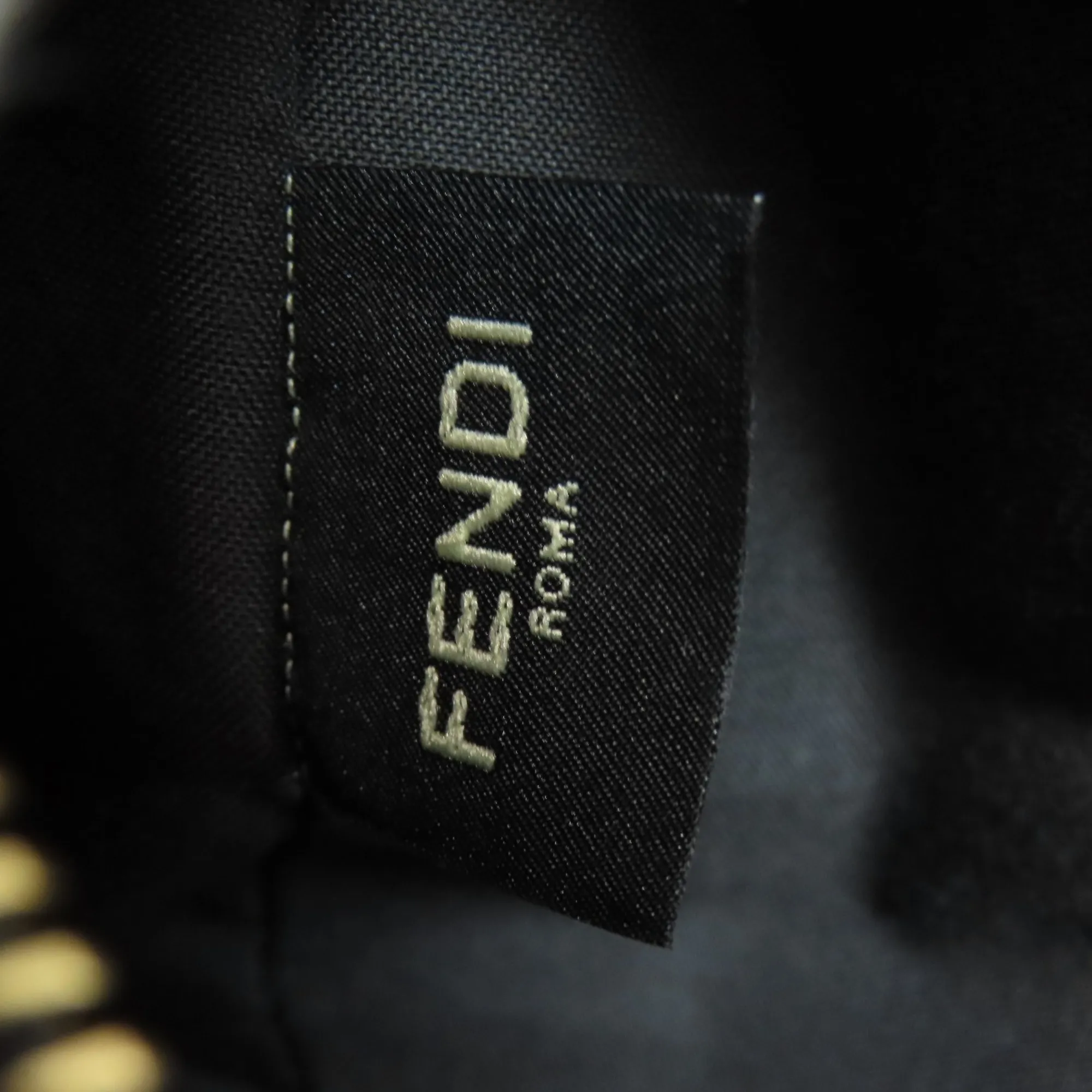 FENDI Gray Shoulder Bag
