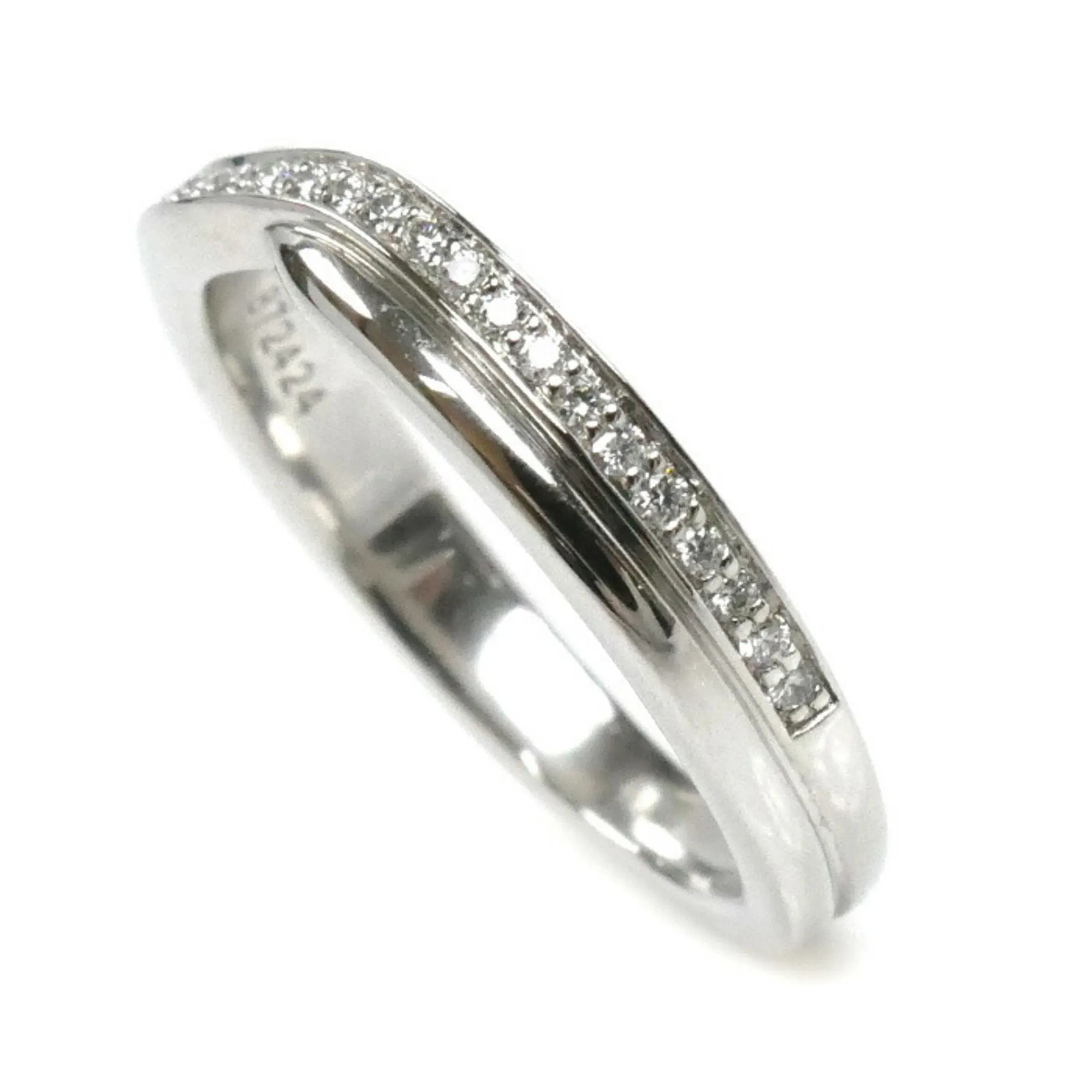 HARRY WINSTON Silver Diamond Ring