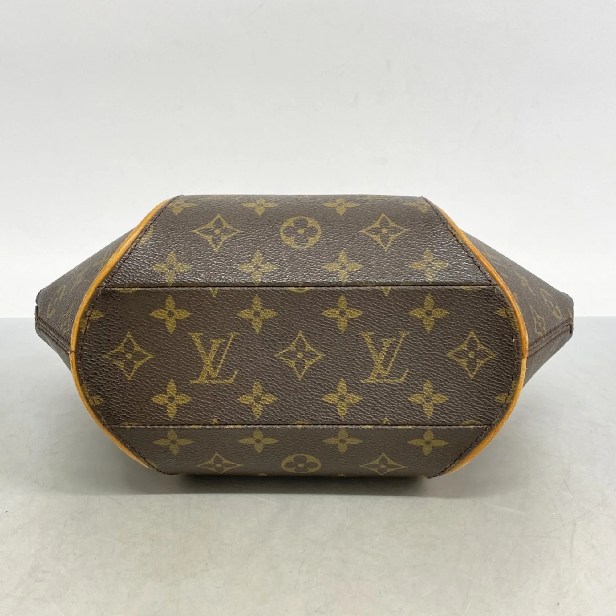 LOUIS VUITTON Brown Monogram Bag