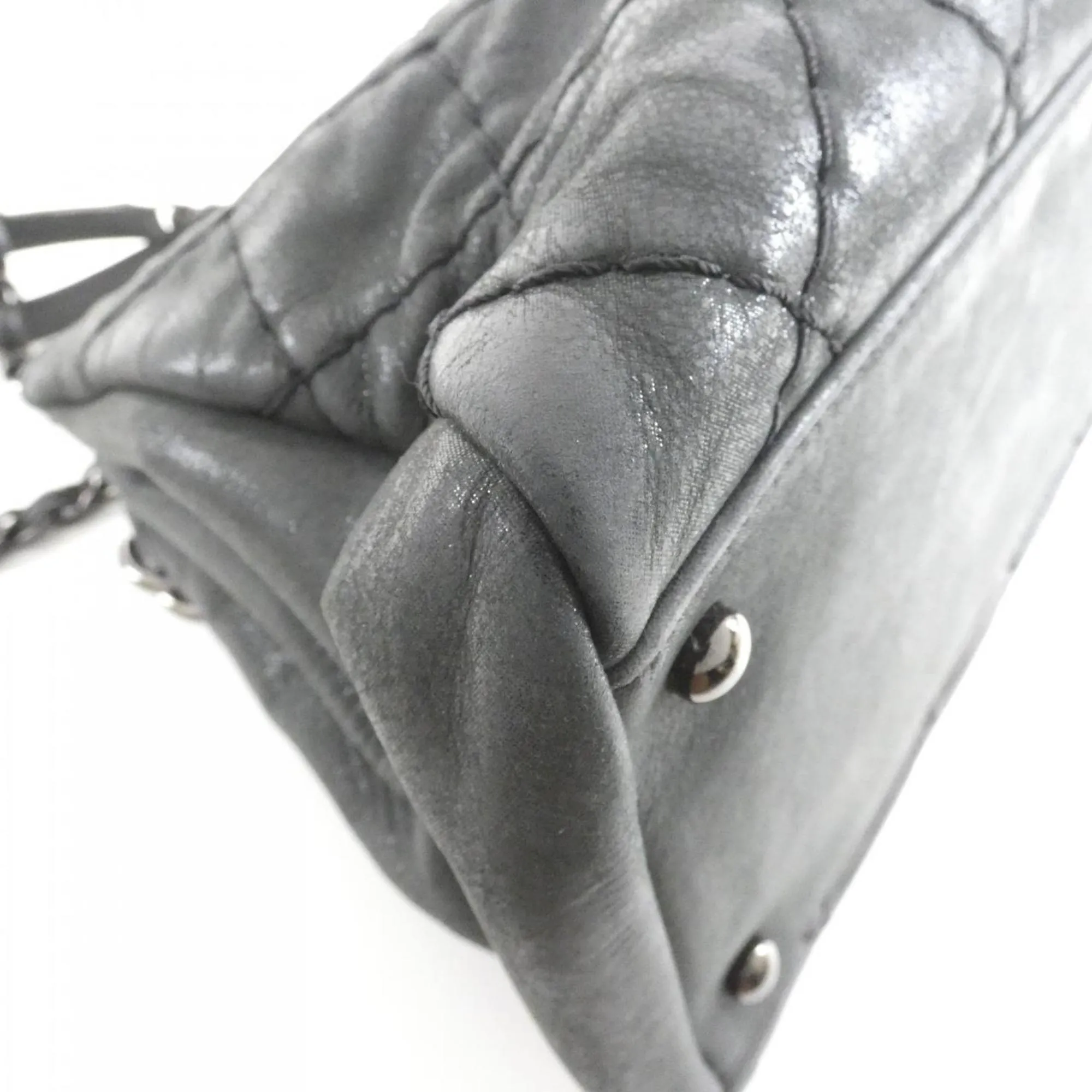 CHANEL Black Shoulder Bag