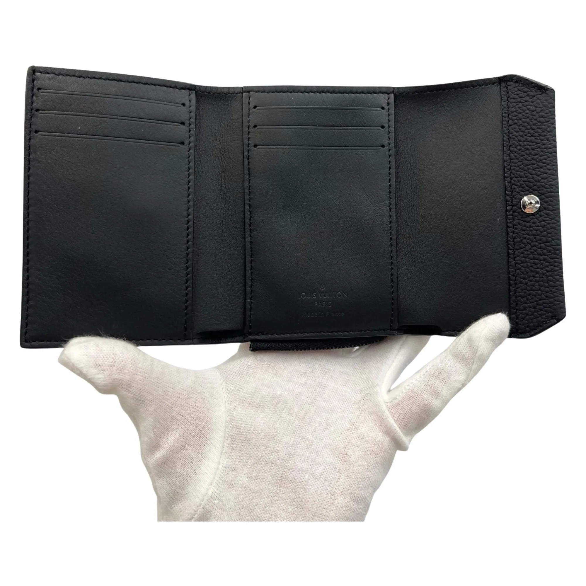 LOUIS VUITTON Black Leather Wallet