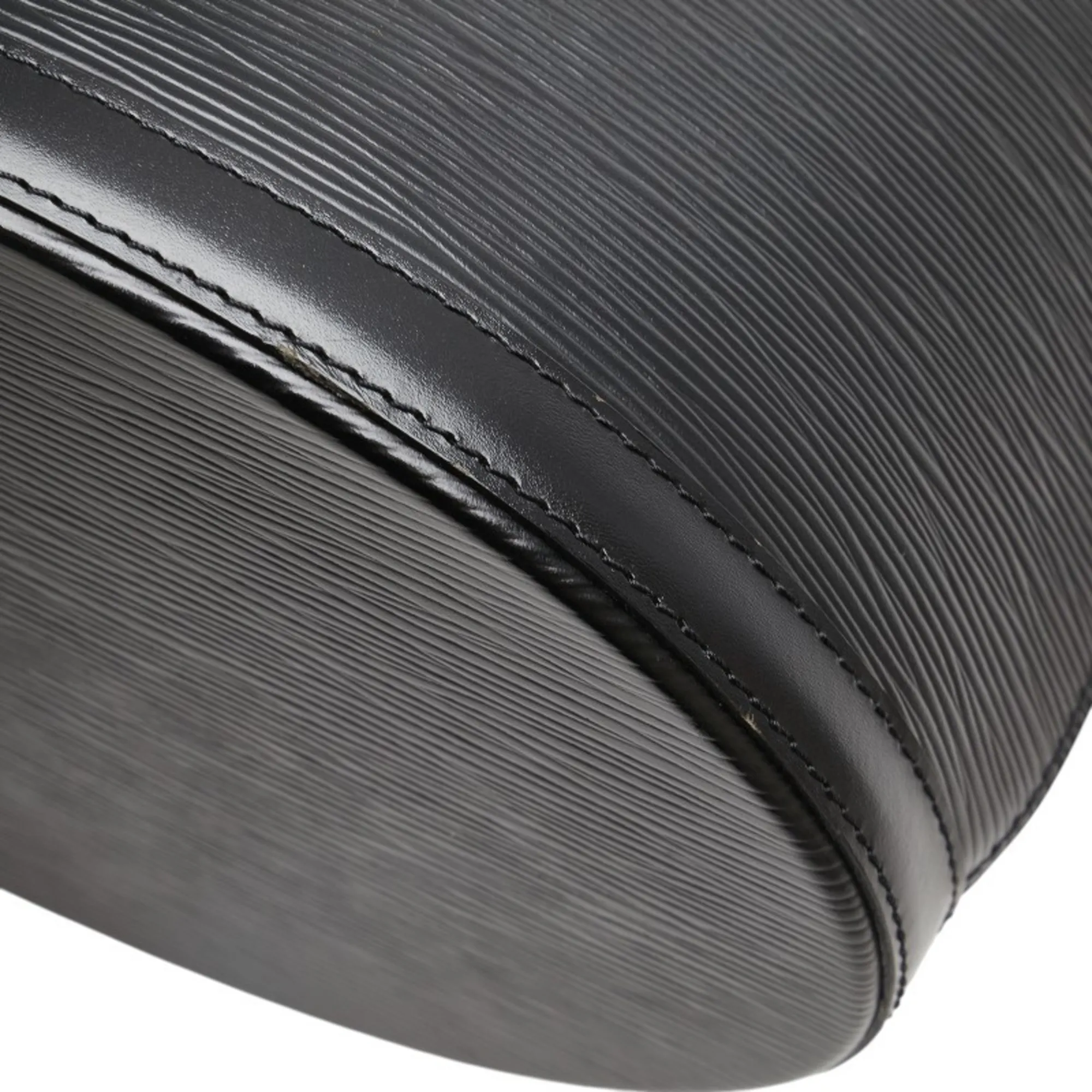 LOUIS VUITTON Black Leather Shoulder Bag