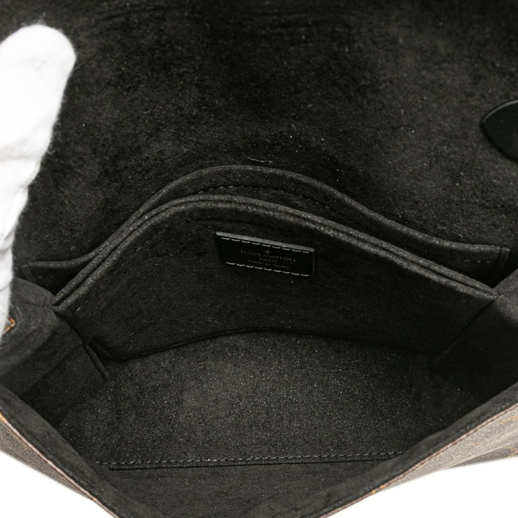 LOUIS VUITTON Brown Monogram Leather Shoulder Bag