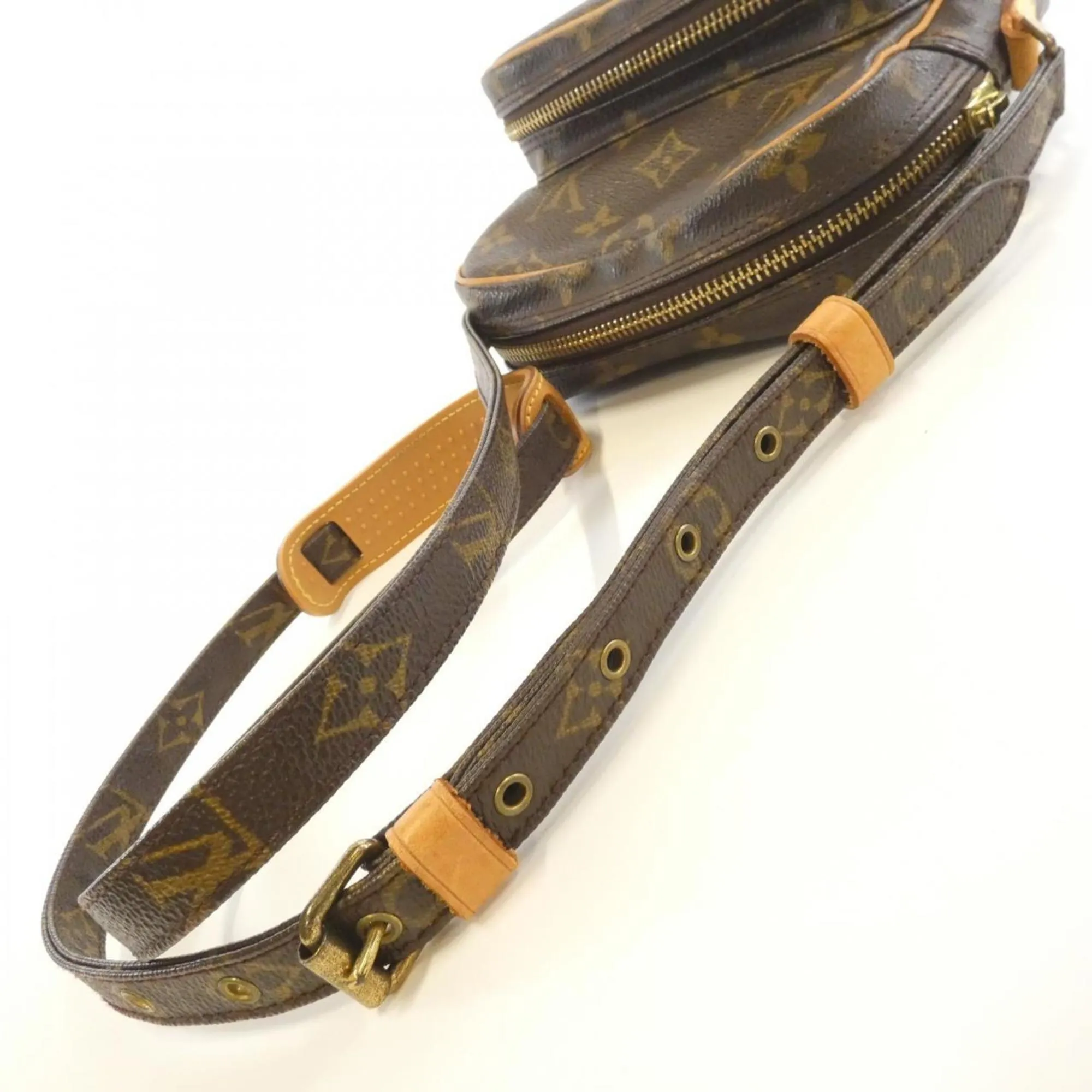 LOUIS VUITTON Brown Monogram Shoulder Bag