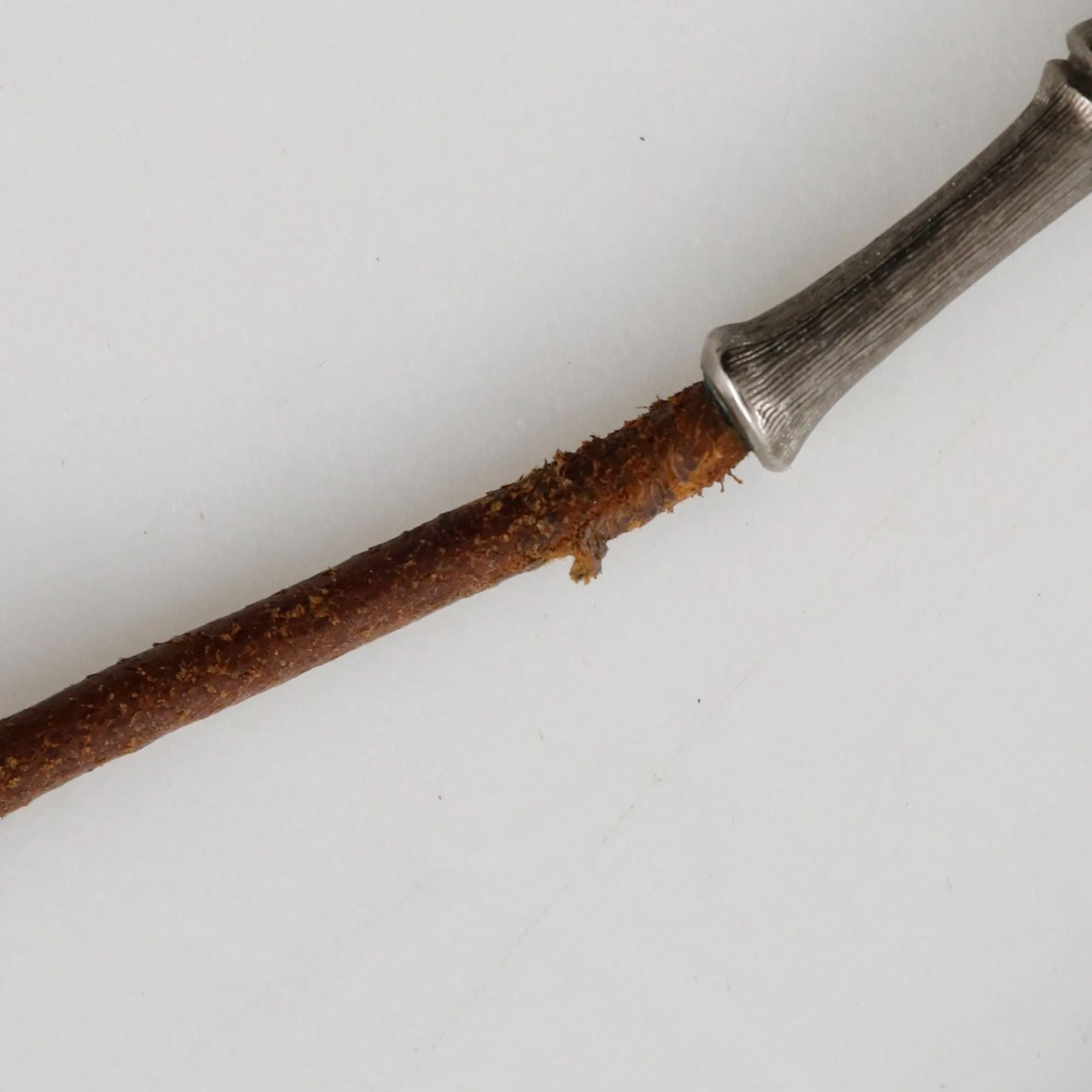 HERMES Brown Leather Bamboo Necklace