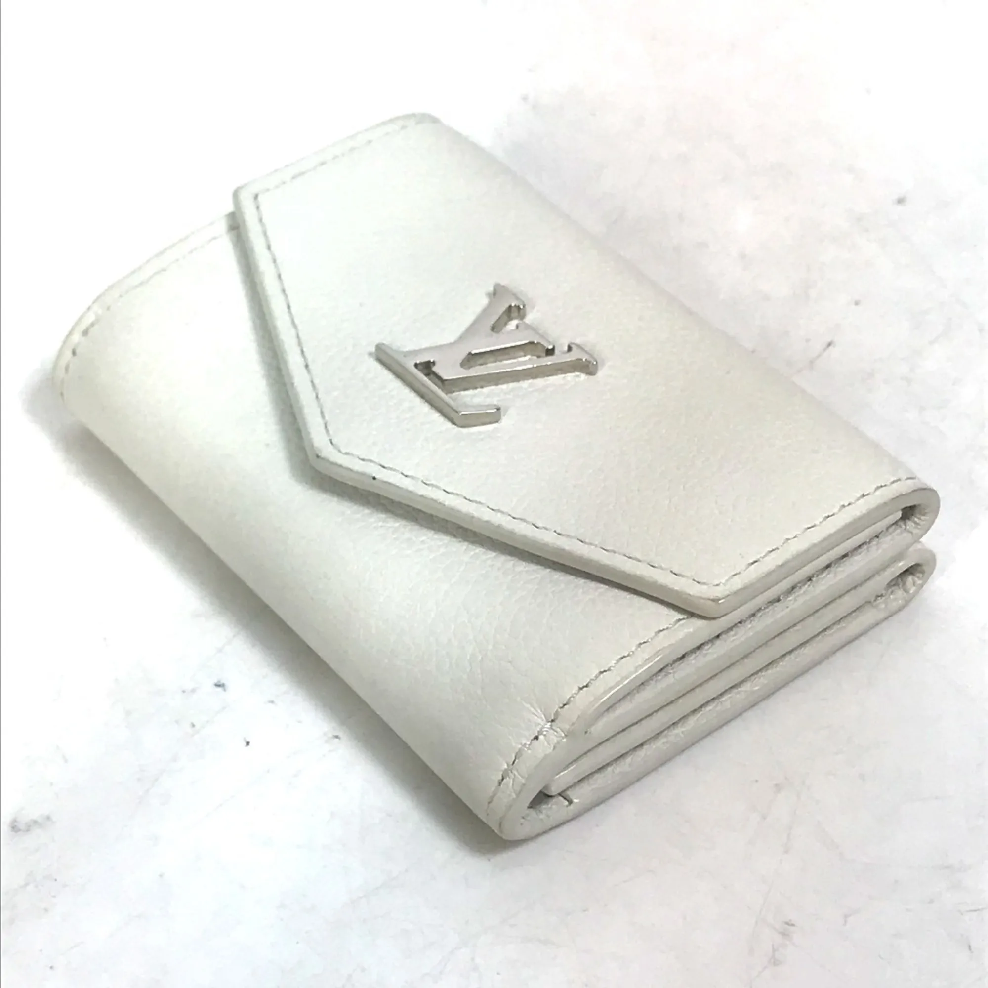 LOUIS VUITTON White Leather Wallet