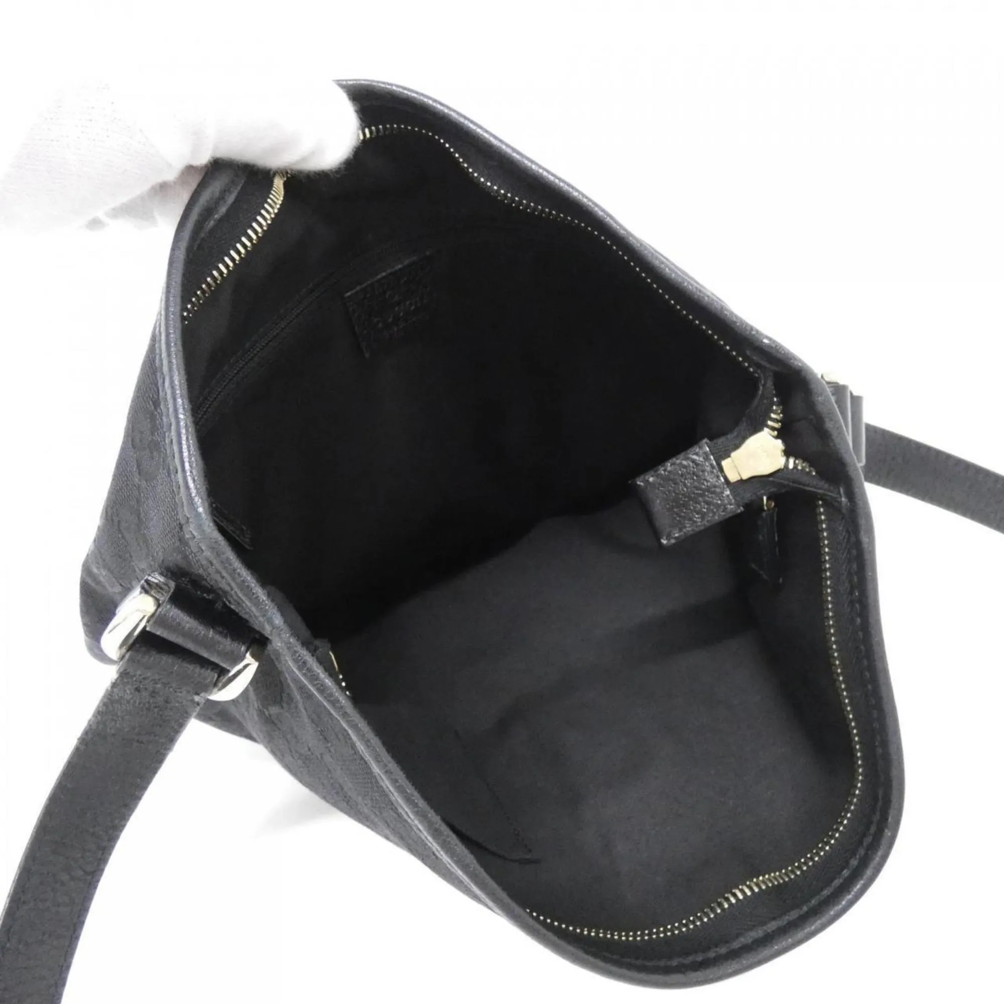 GUCCI Black Shoulder Bag