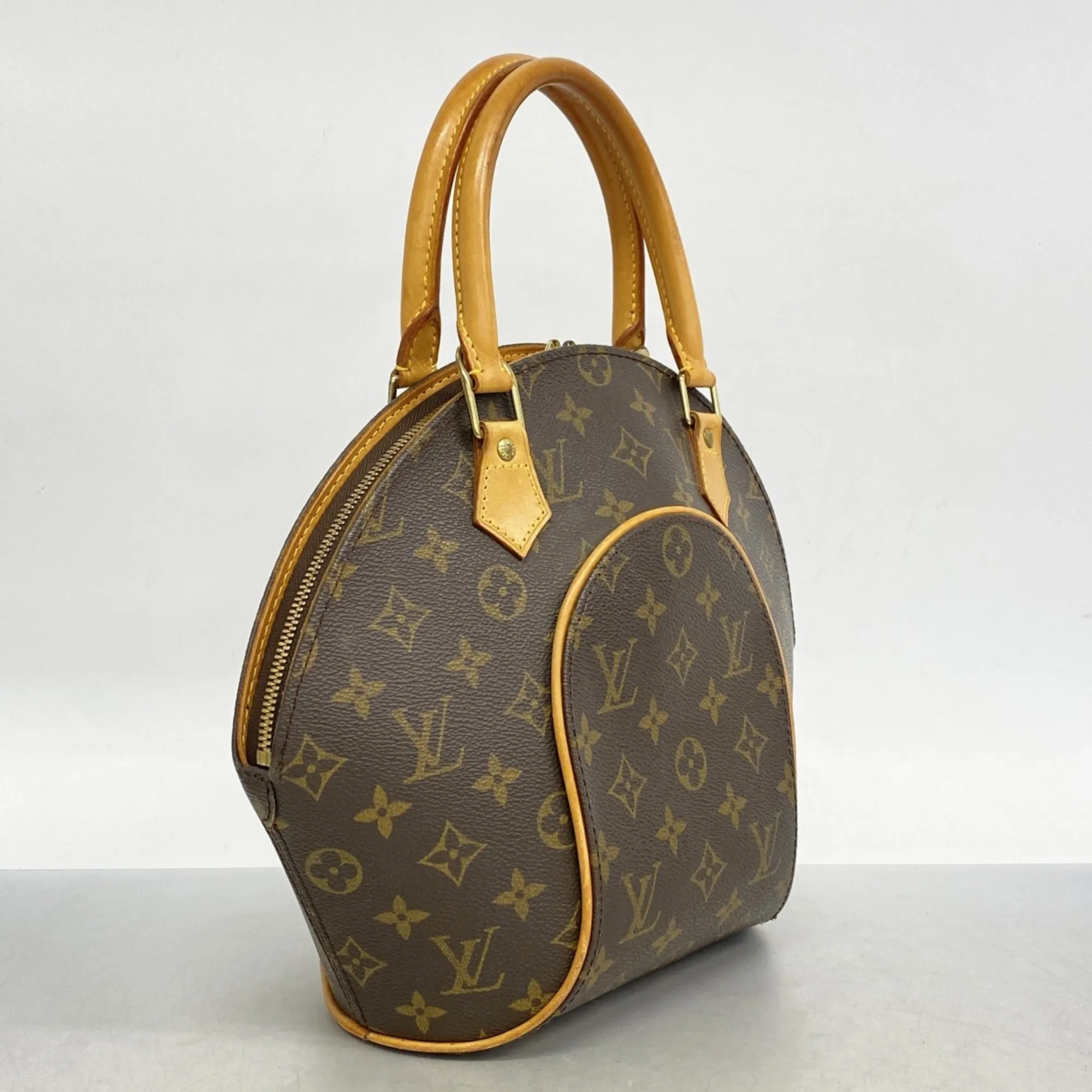 LOUIS VUITTON Brown Monogram Bag