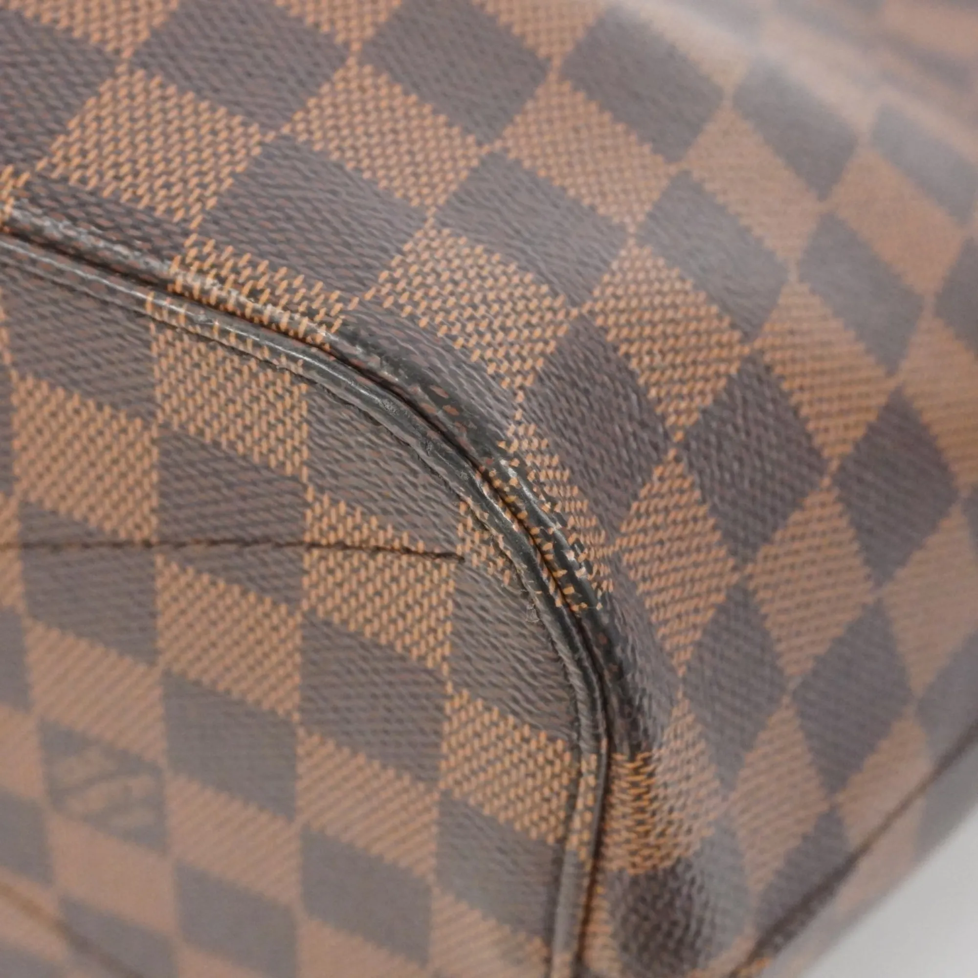 LOUIS VUITTON Brown Damier Bag