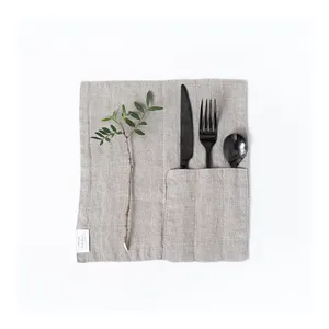 Súprava 2 béžových ľanových vreciek na príbor Linen Tales Súprava 2 béžových ľanových vreciek na príbor Linen Tales