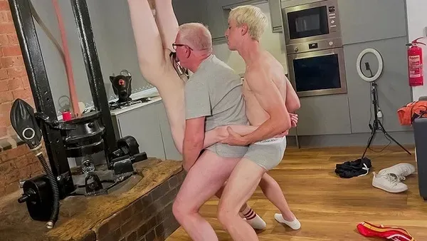 Tyga, Mitch Schif, Sebastian Kane – Kinky Twink Boy Comes To Play! – Part 2 Tyga, Mitch Schif, Sebastian Kane – Kinky Twink Boy Comes To Play! – Part 2